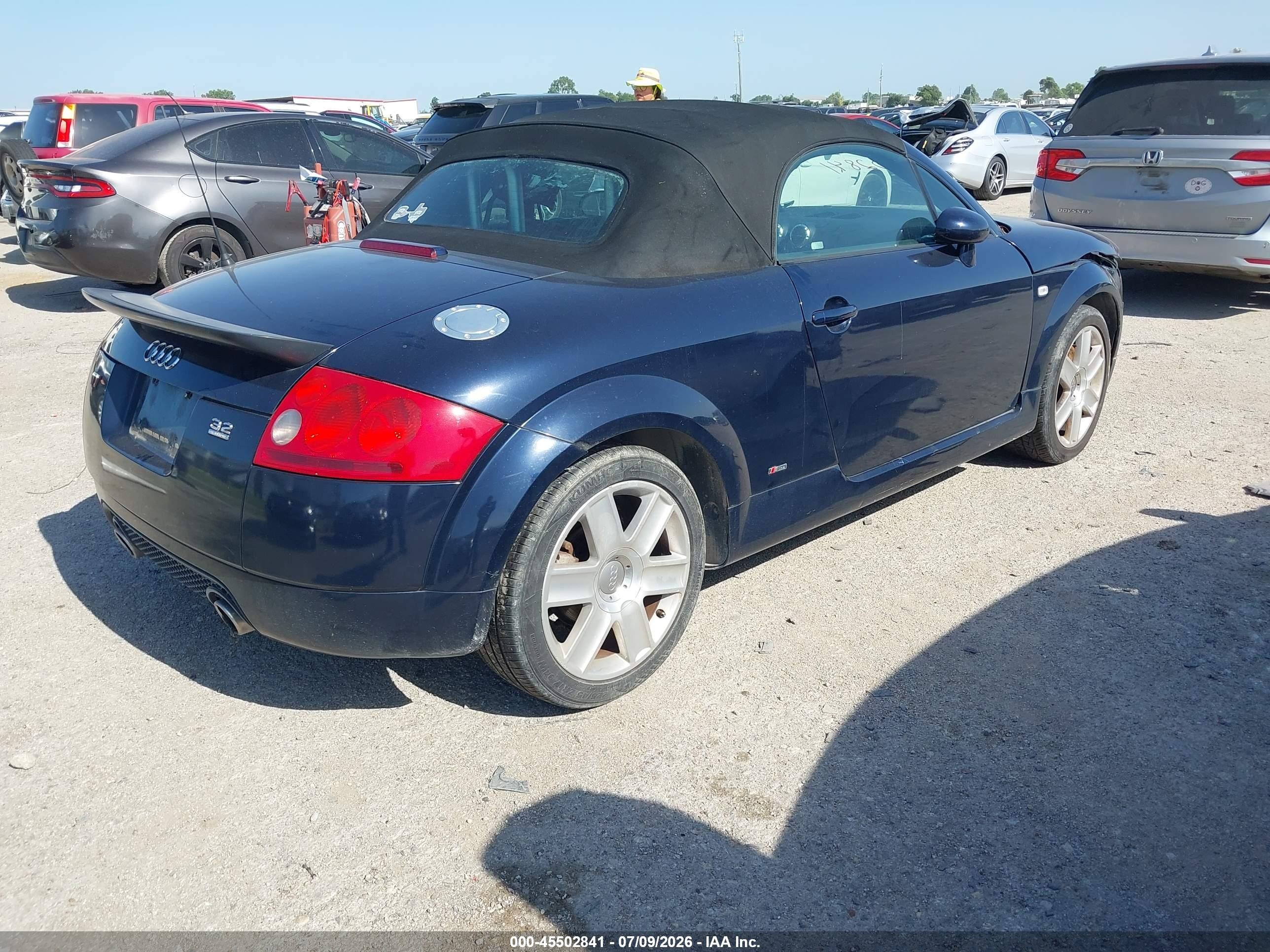 2005 Audi Tt 3.2l Dark Blue vin: TRUUF28N951004969