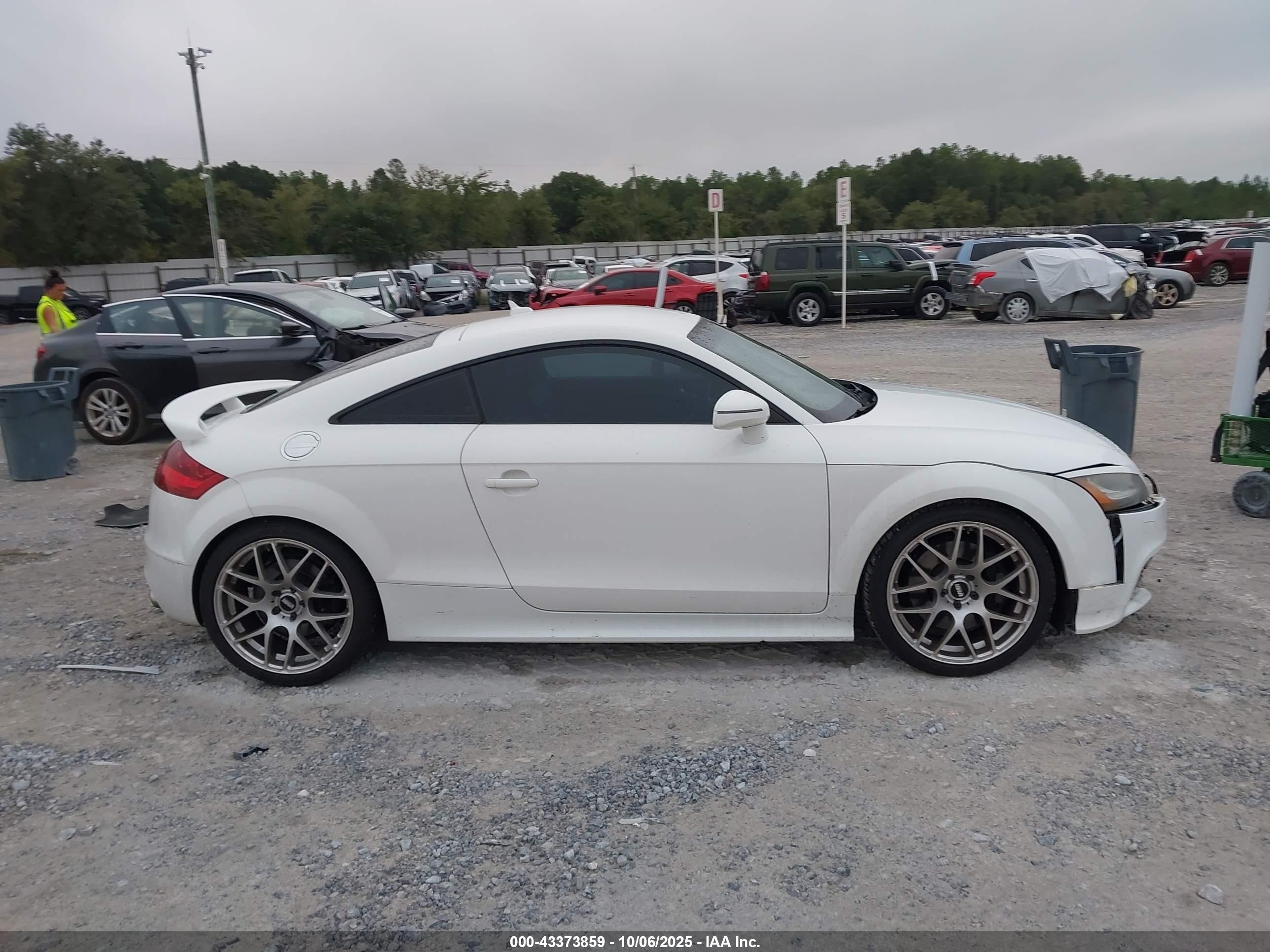 2009 Audi Tts 2.0t White vin: TRUUF38J191024061