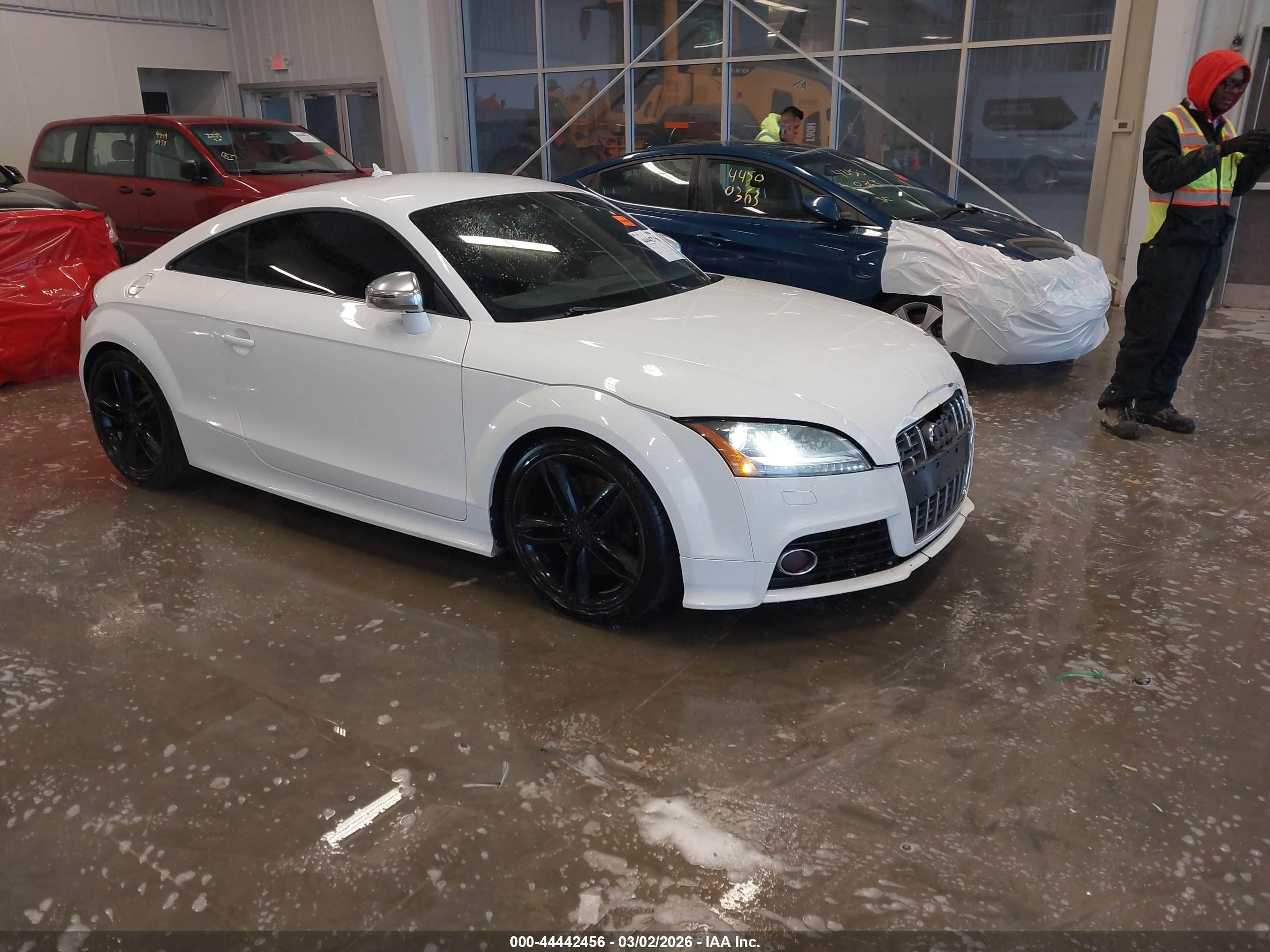 2009 Audi Tts 2.0t White vin: TRUUF38J491028332