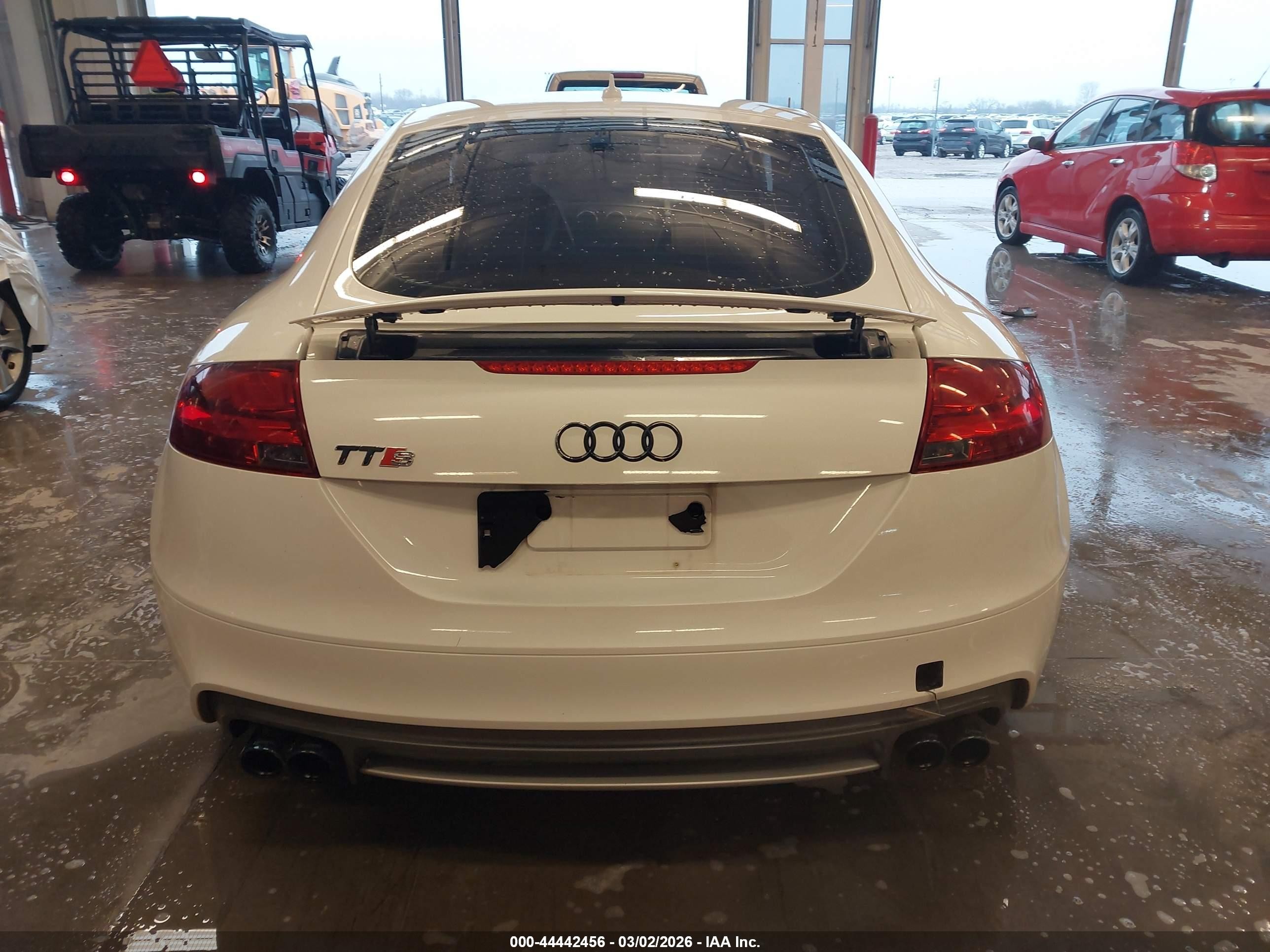 2009 Audi Tts 2.0t White vin: TRUUF38J491028332