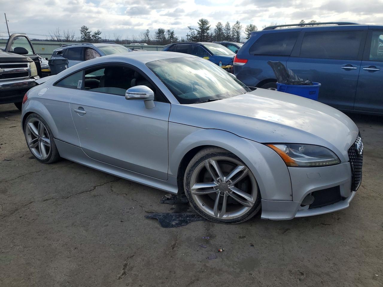 2009 Audi Tts Silver vin: TRUUF38J791016160