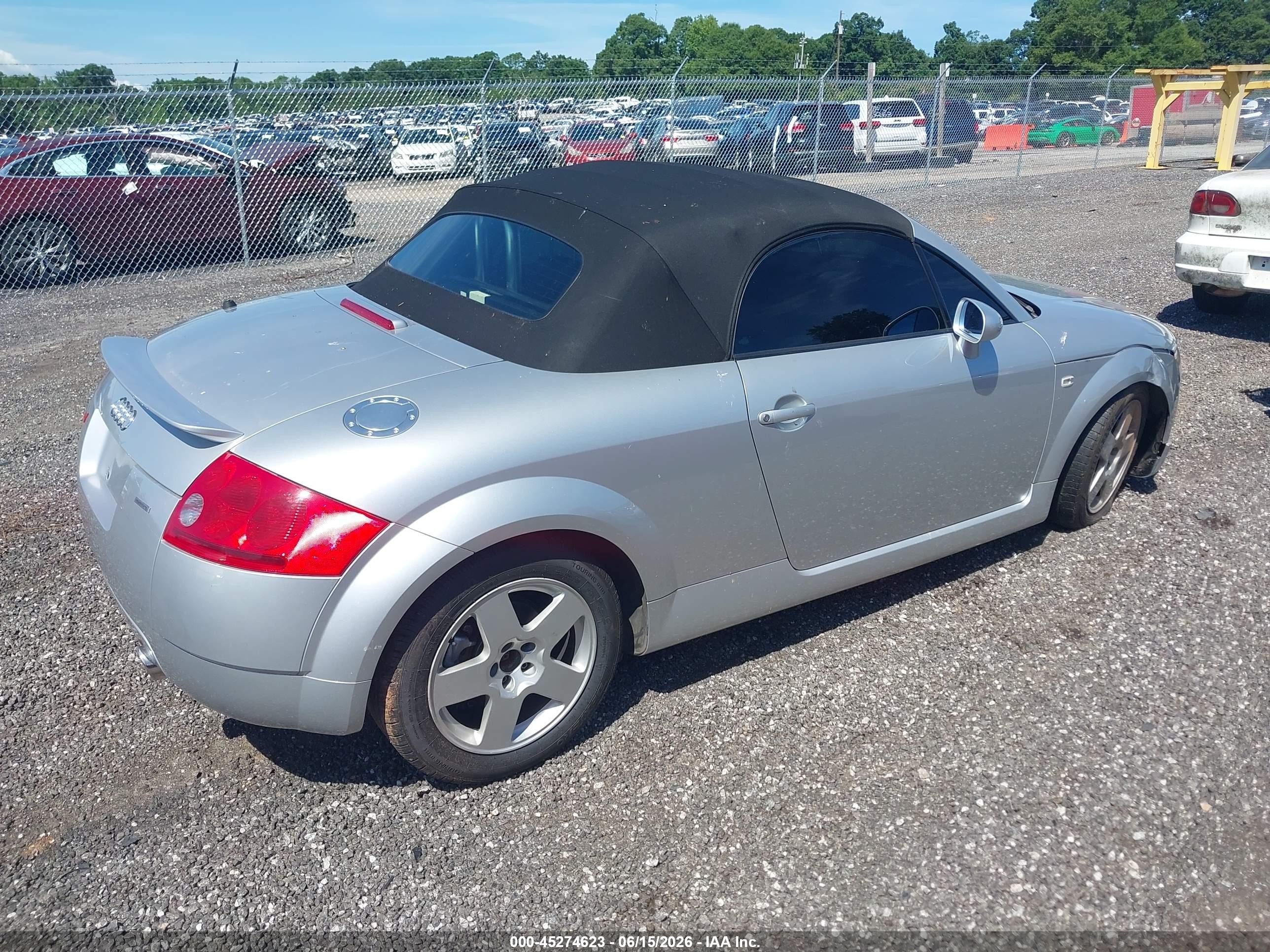 2001 Audi Tt   Silver vin: TRUUT28N011012462