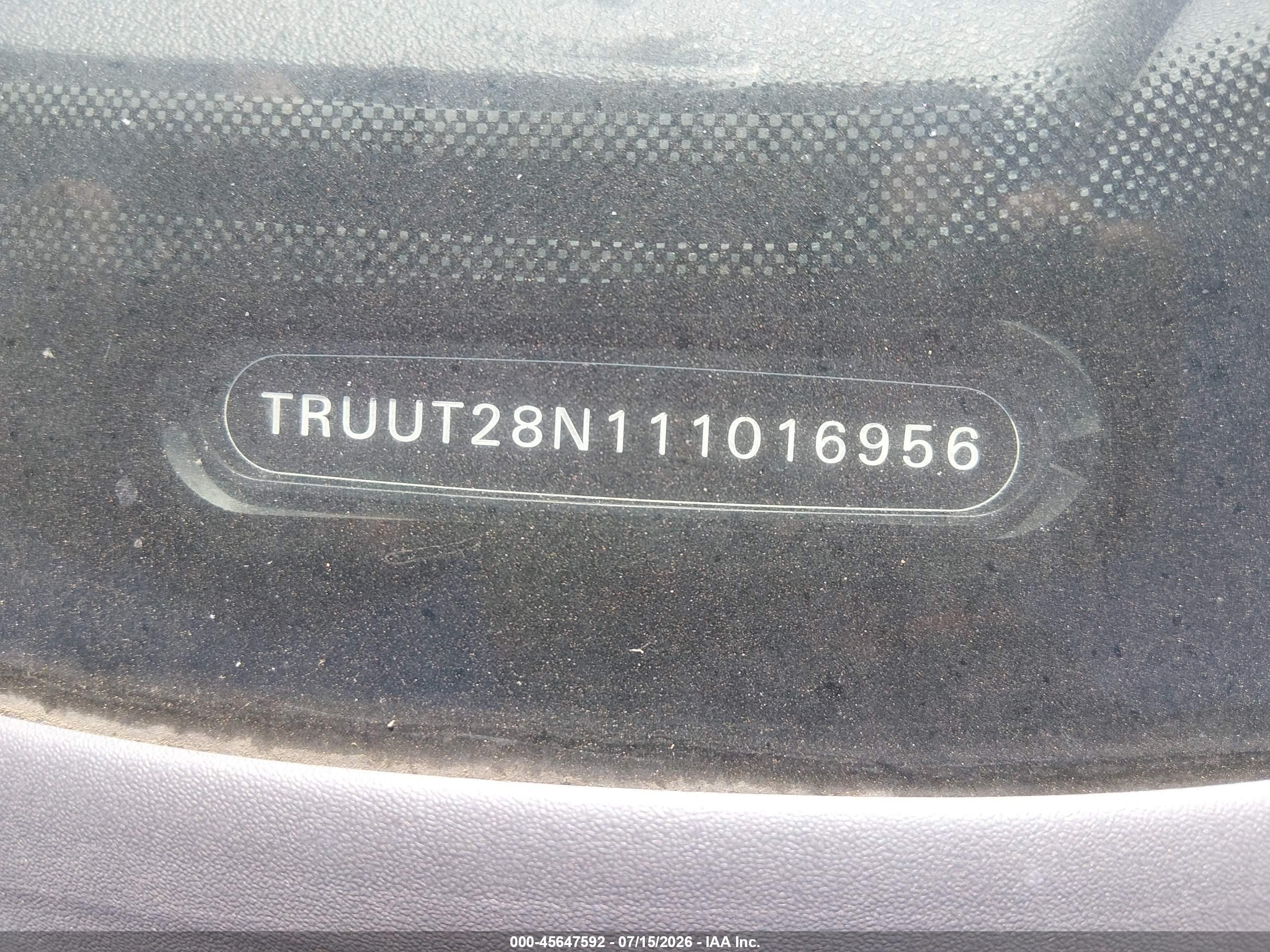 2001 Audi Tt   Черный vin: TRUUT28N111016956