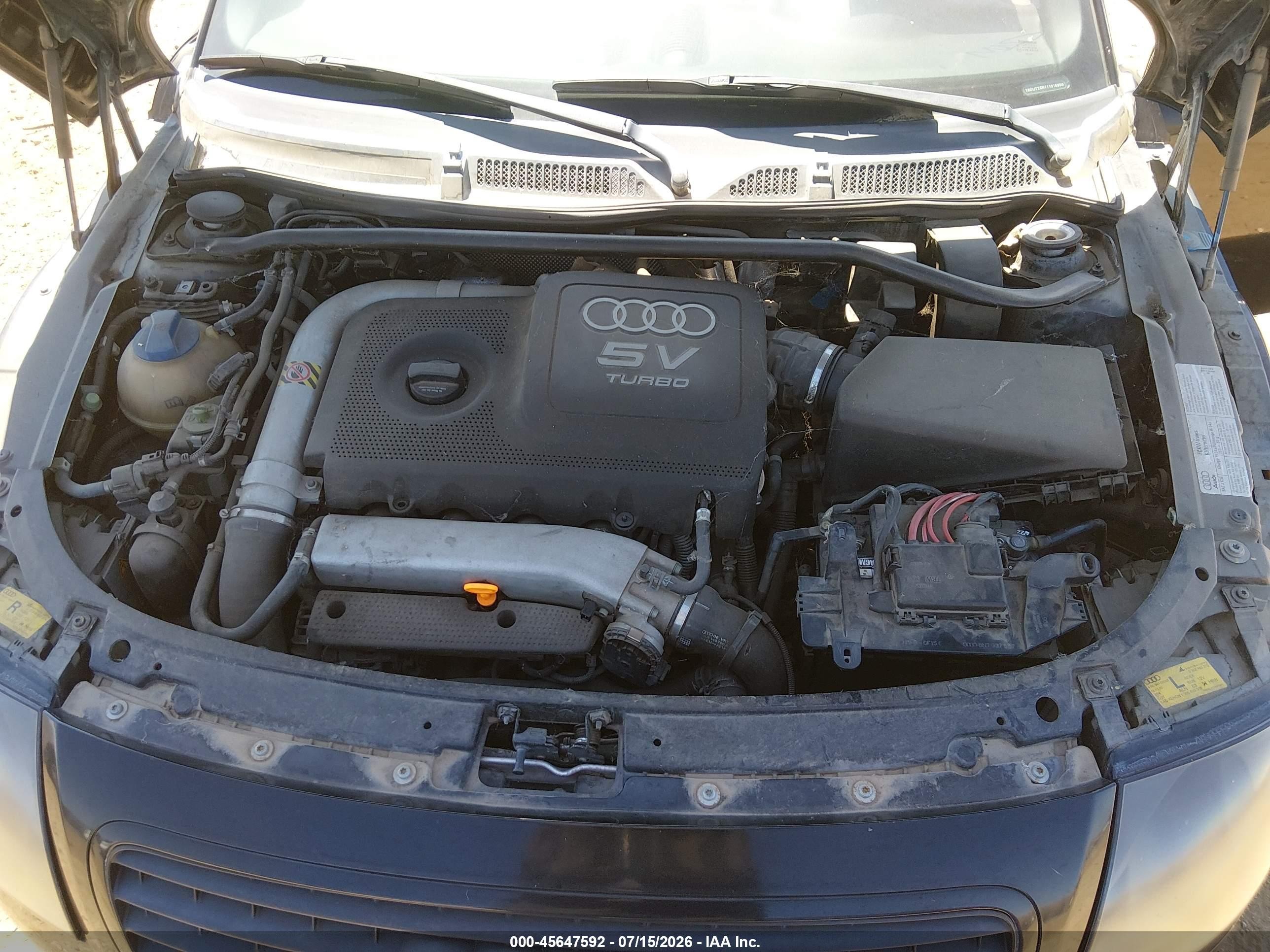 2001 Audi Tt   Черный vin: TRUUT28N111016956