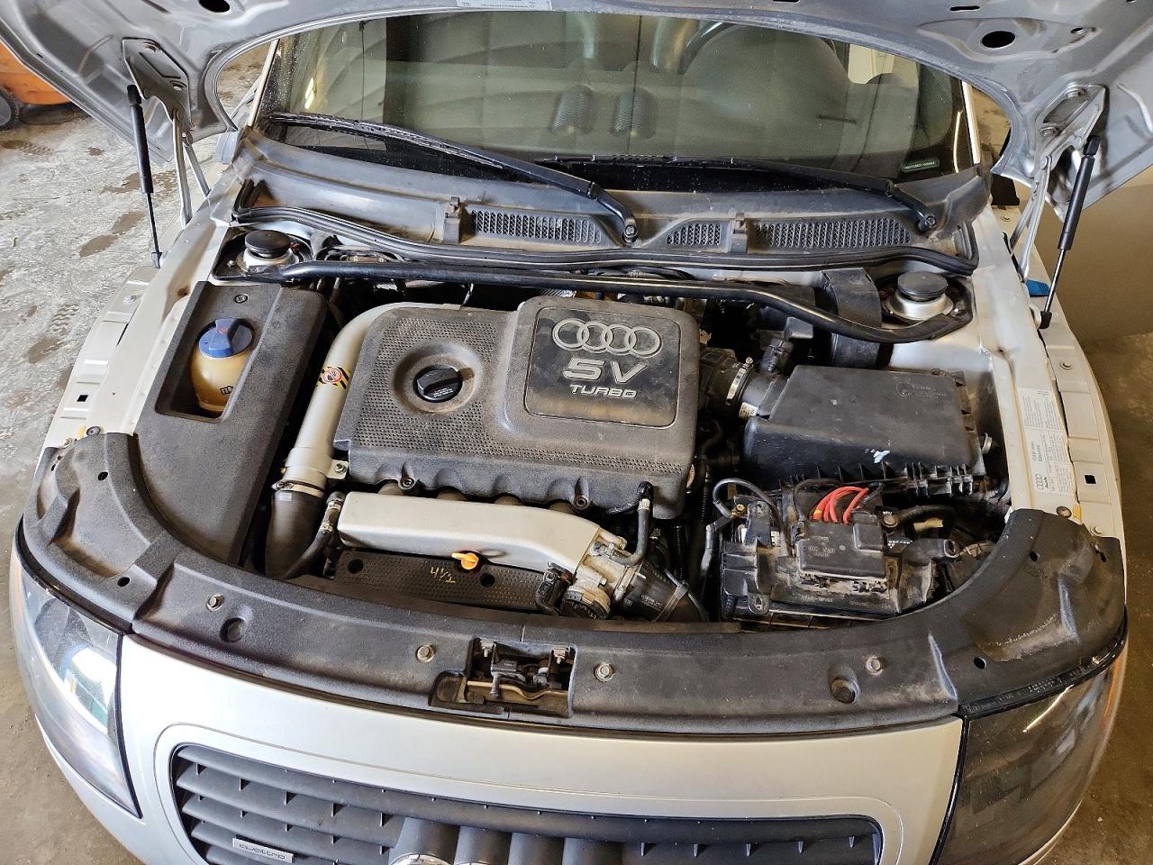 2001 Audi Tt Quattro Silver vin: TRUUT28N211006694