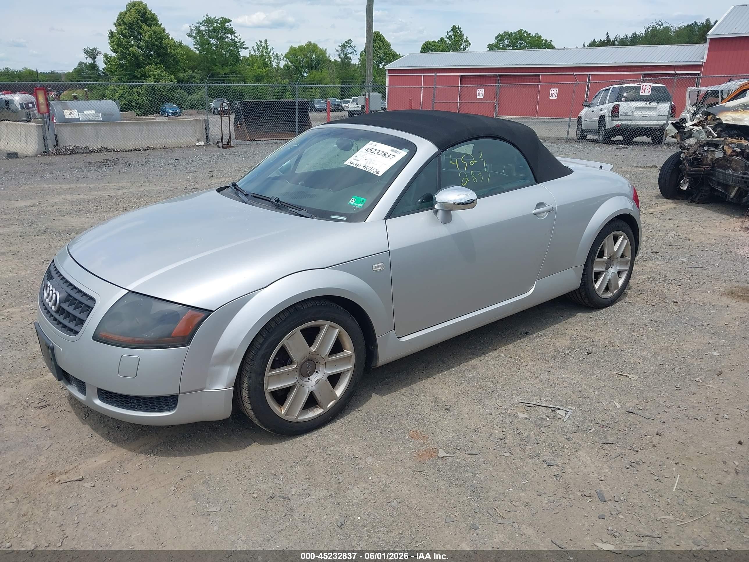 2004 Audi Tt 1.8l Silver vin: TRUUT28N641003396