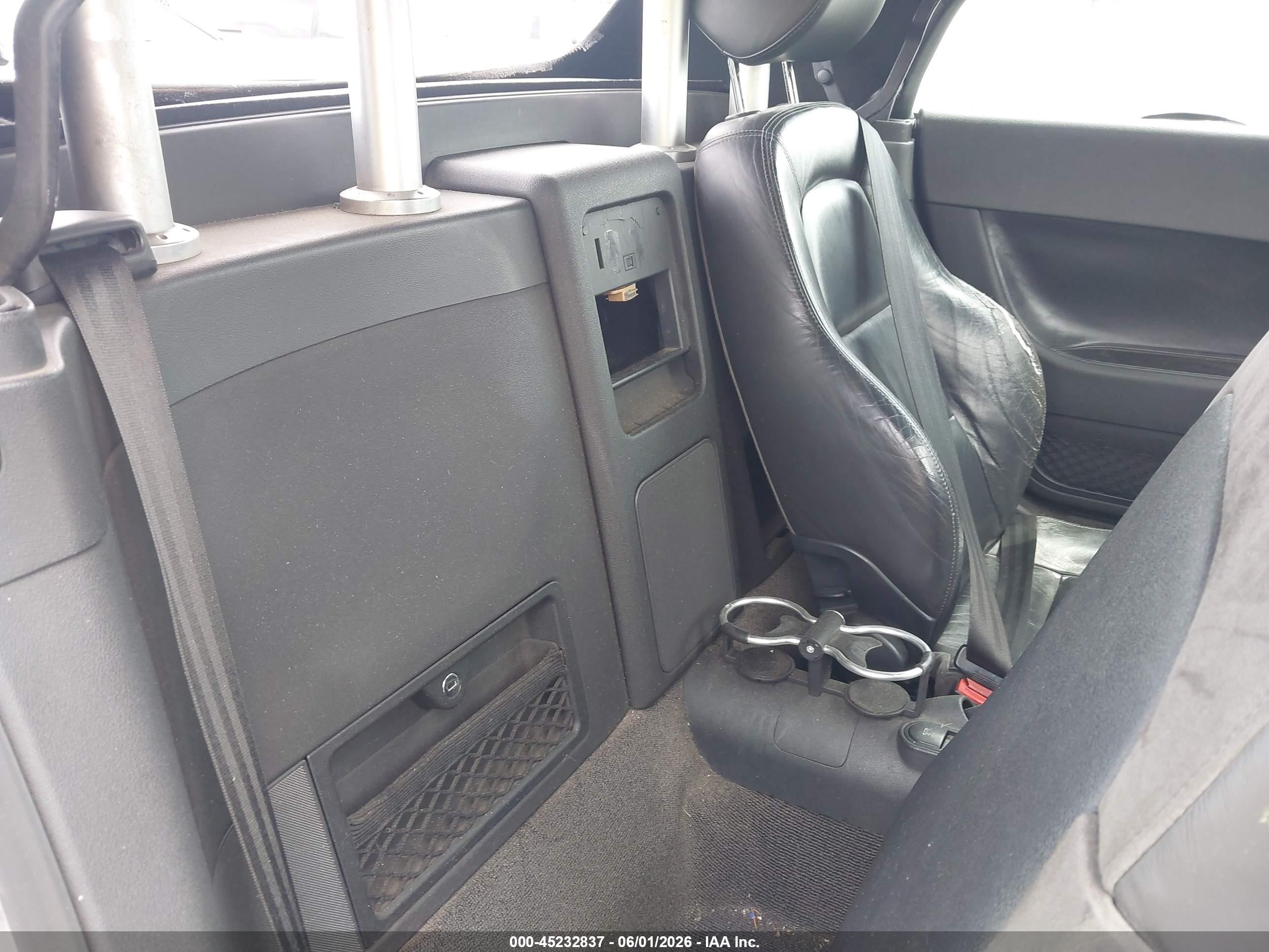2004 Audi Tt 1.8l Silver vin: TRUUT28N641003396