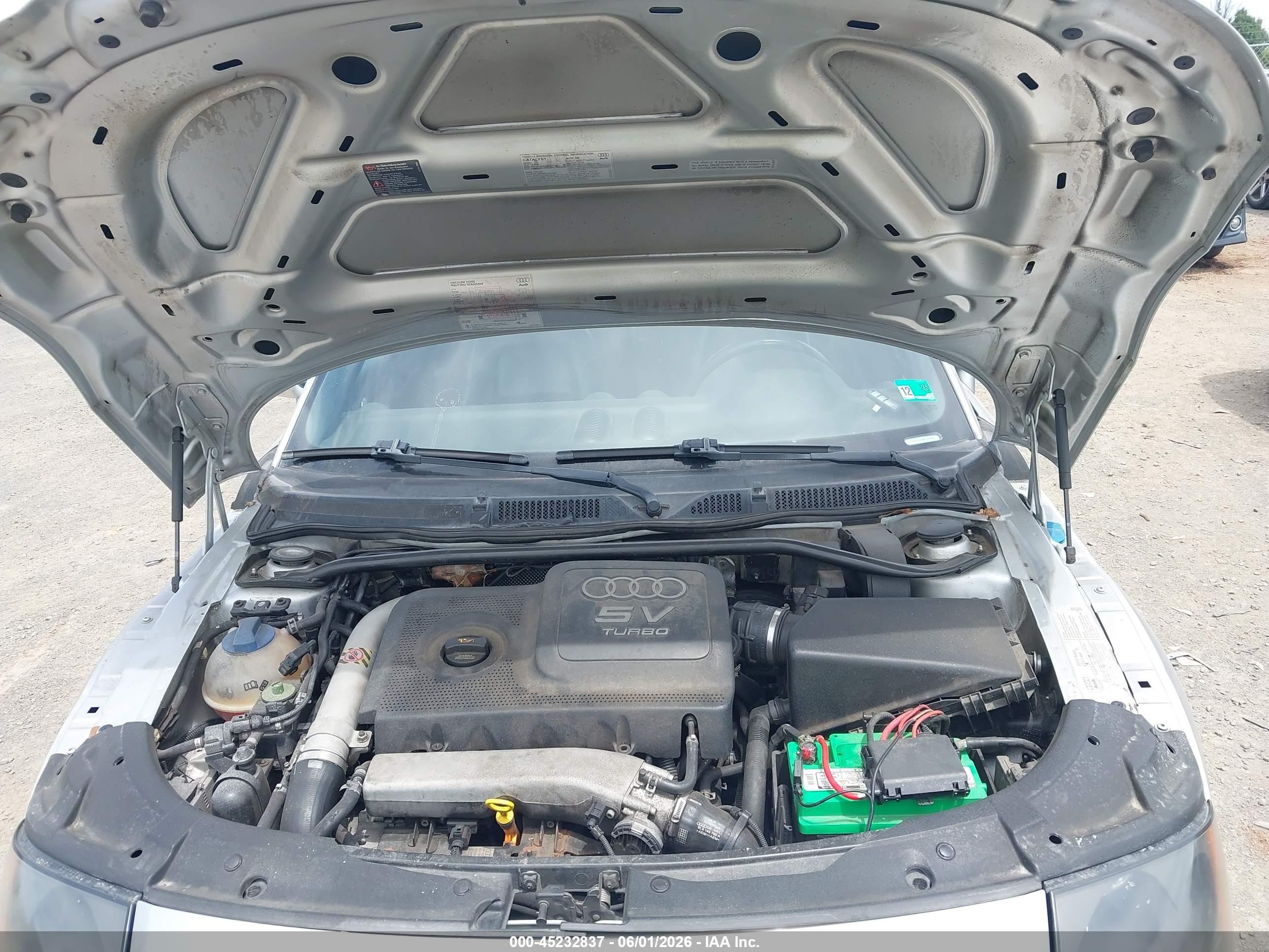 2004 Audi Tt 1.8l Silver vin: TRUUT28N641003396