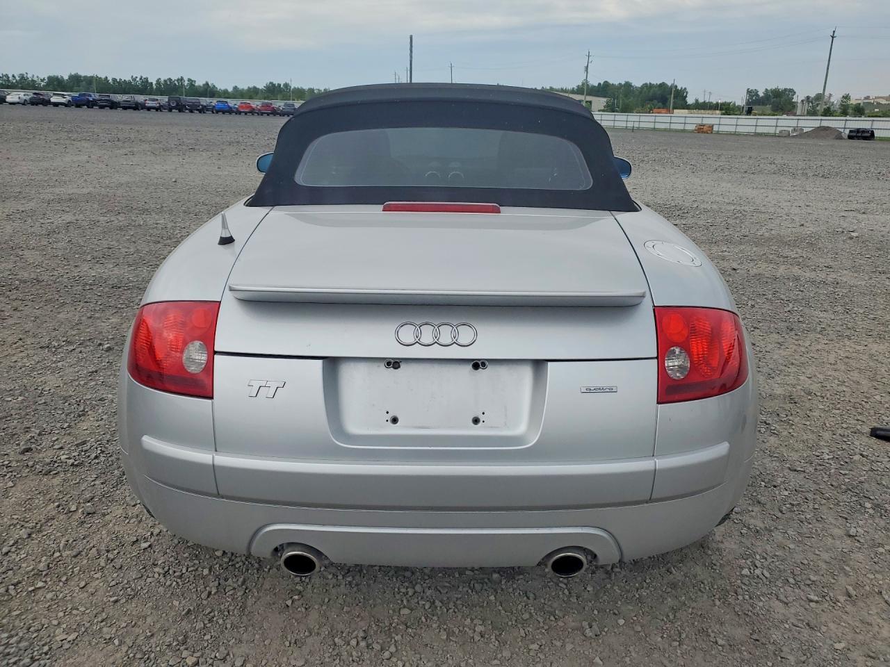 2001 Audi Tt Quattro Silver vin: TRUUT28N711013379