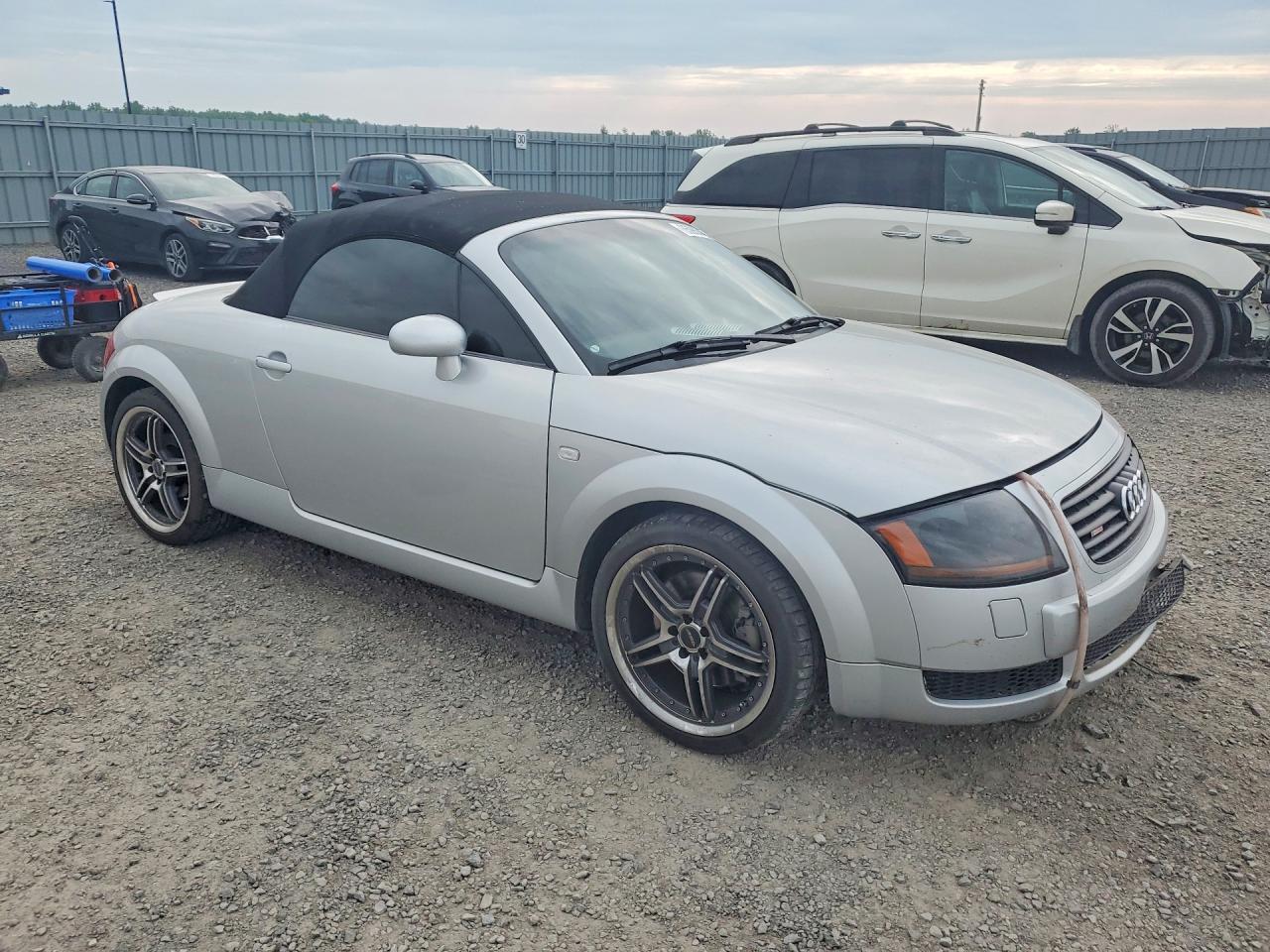 2001 Audi Tt Quattro Silver vin: TRUUT28N711013379