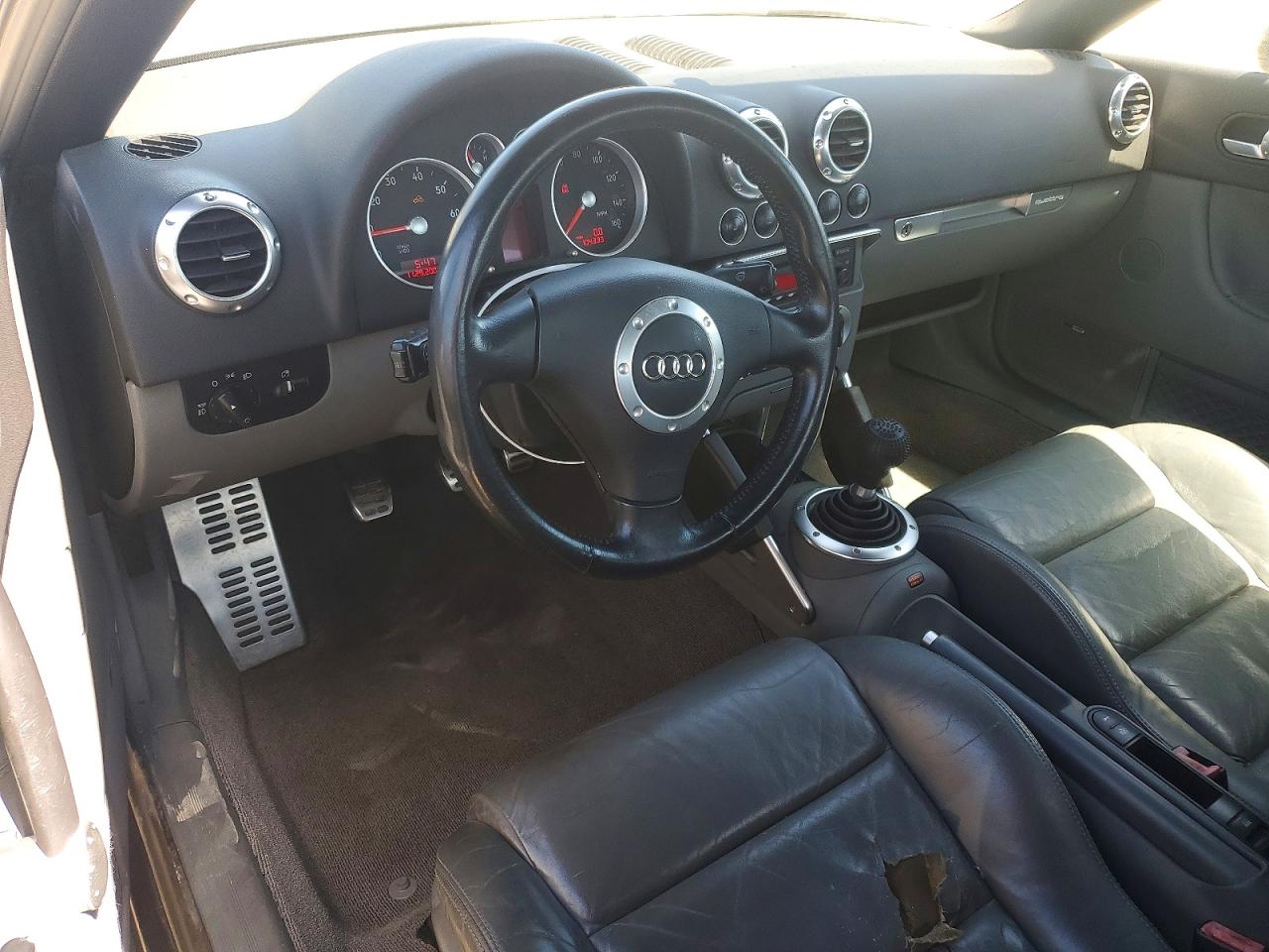 2004 Audi Tt Quattro Blue vin: TRUUT28NX41004891