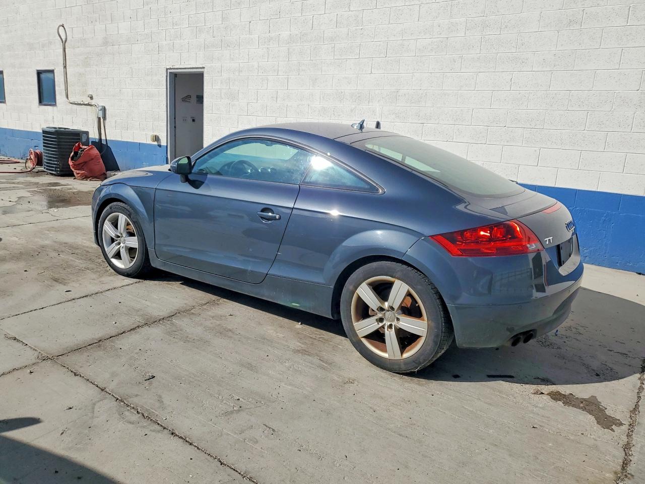 2009 Audi Tt Gray vin: TRUVF38J691007244