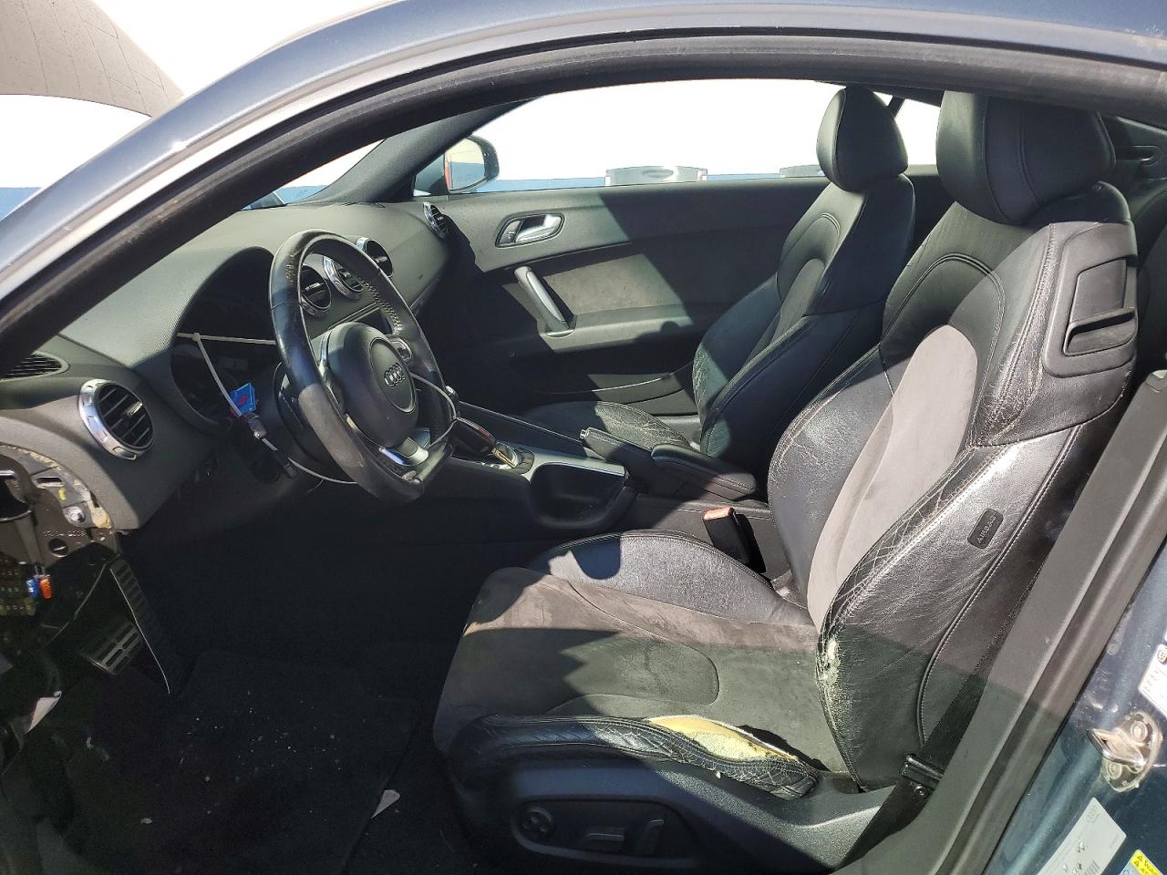 2009 Audi Tt Gray vin: TRUVF38J691007244