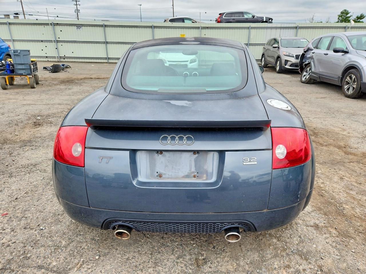 2004 Audi Tt 3.2 Quattro Gray vin: TRUWF28NX41007029