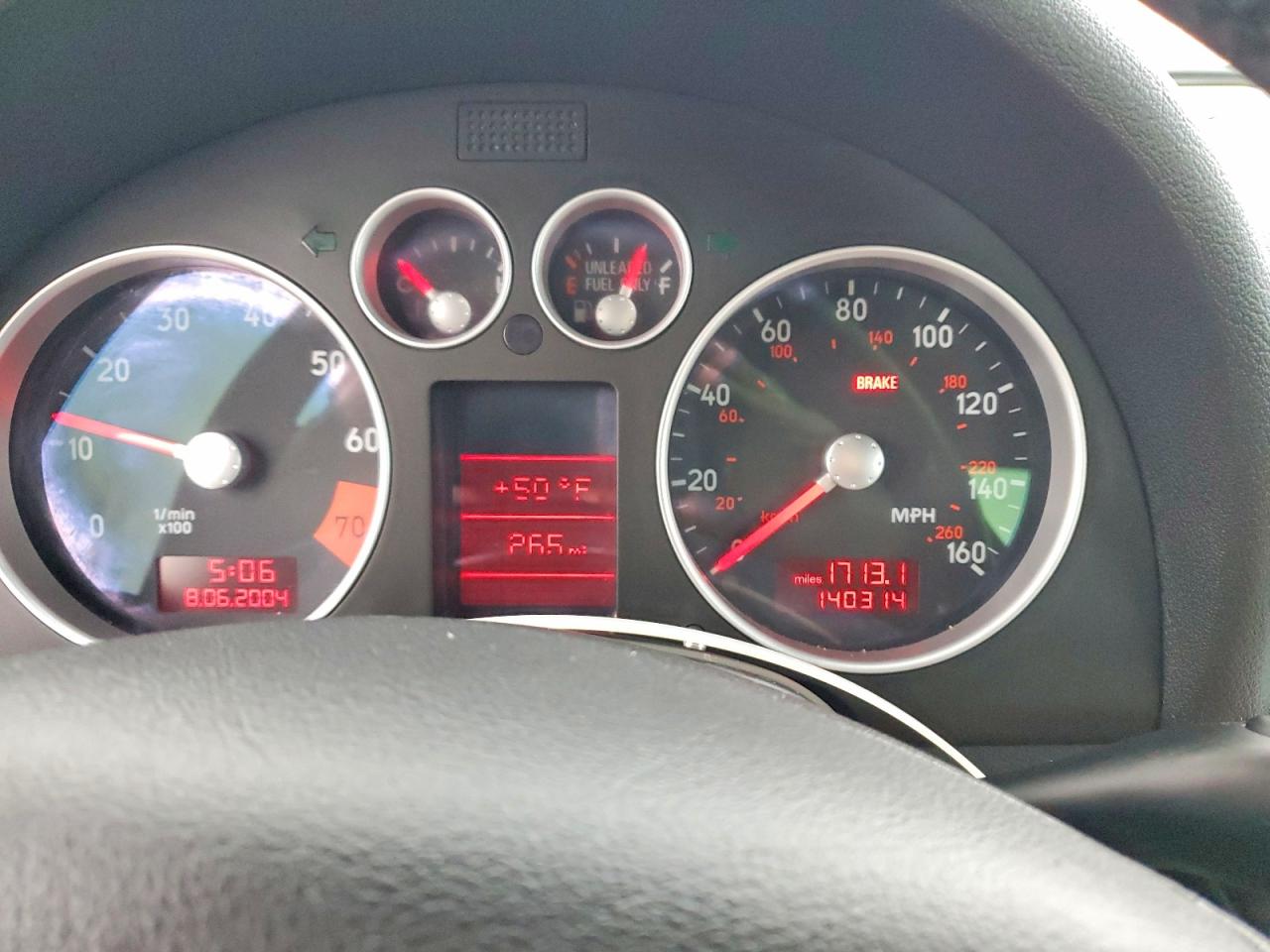 2002 Audi Tt Quattro Silver vin: TRUWT28N021037520