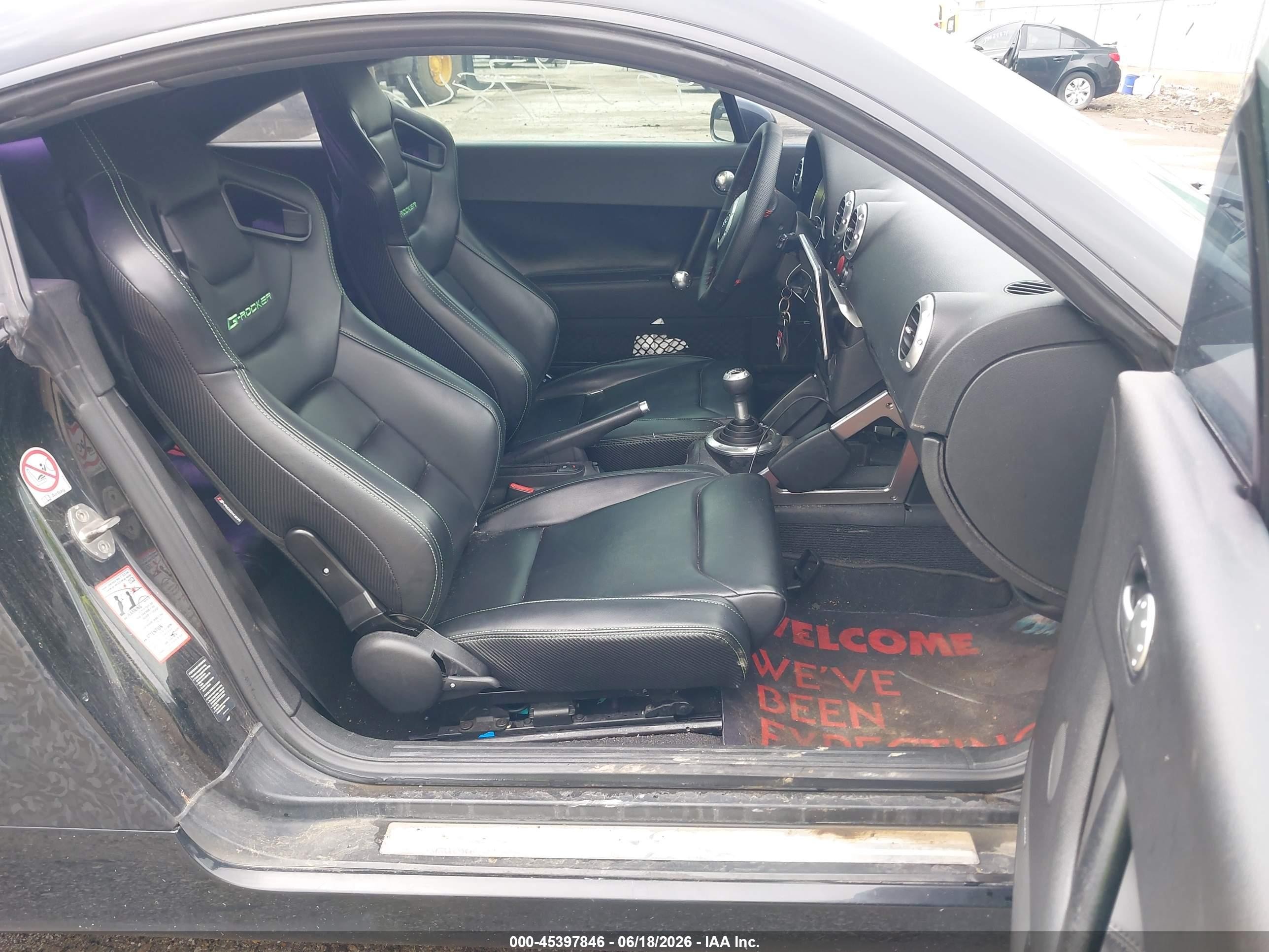 2002 Audi Tt 1.8l Черный vin: TRUWT28N321012496