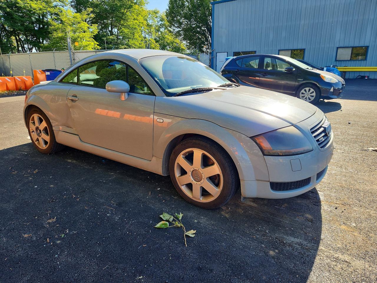 2002 Audi Tt Quattro Blue vin: TRUWT28N521031552