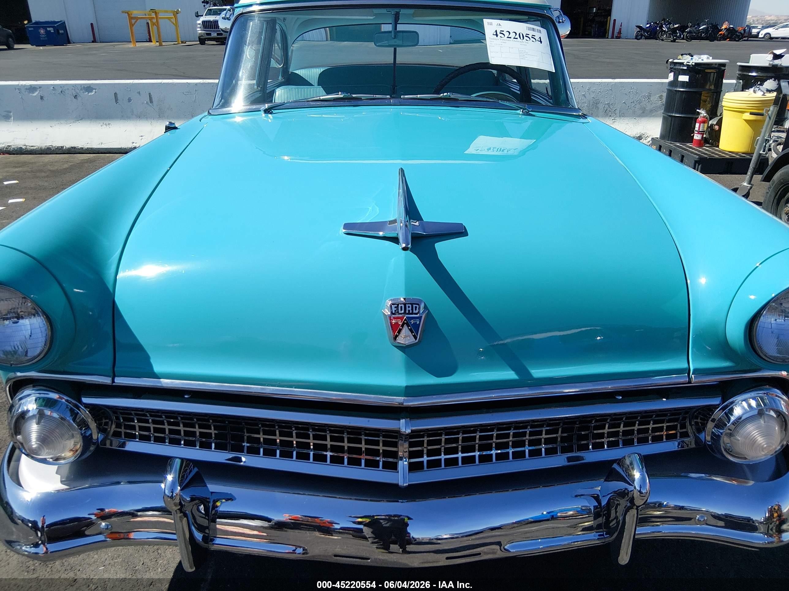 1970 Ford Sedan Light Blue vin: U5RG184389