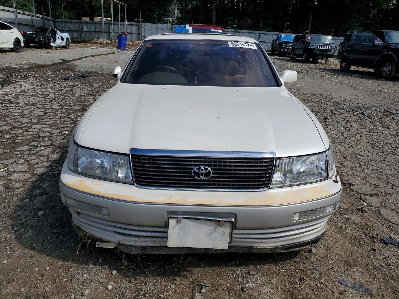 1992 Toyota Celsior White vin: UCF110056529
