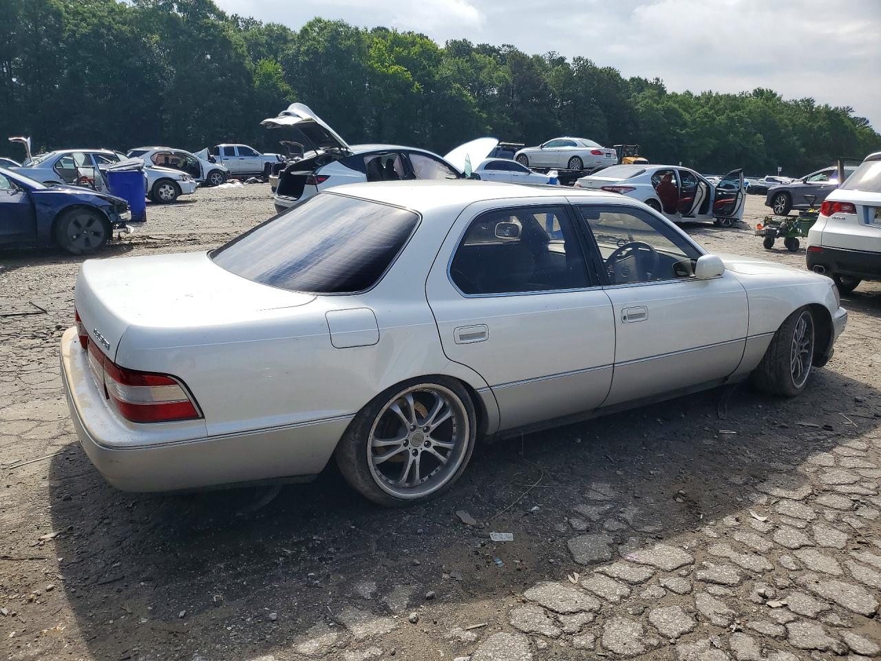 1992 Toyota Celsior White vin: UCF110056529