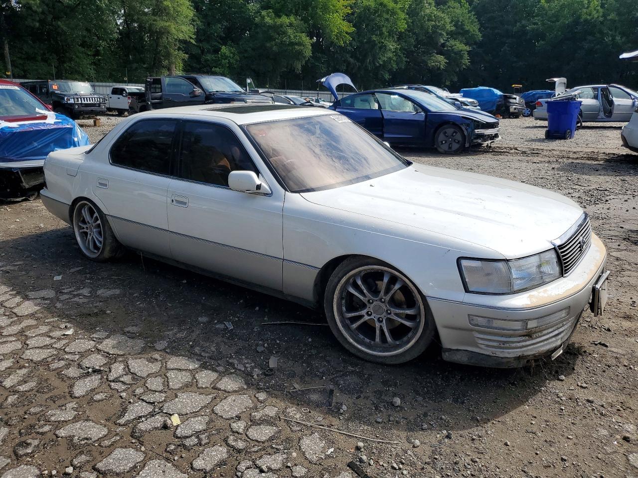 1992 Toyota Celsior White vin: UCF110056529