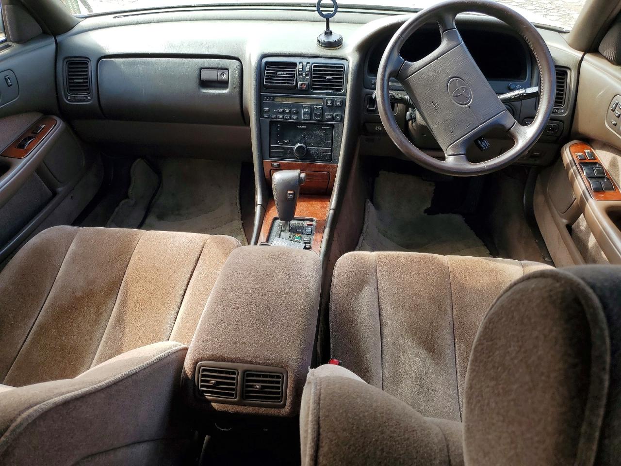 1992 Toyota Celsior White vin: UCF110056529