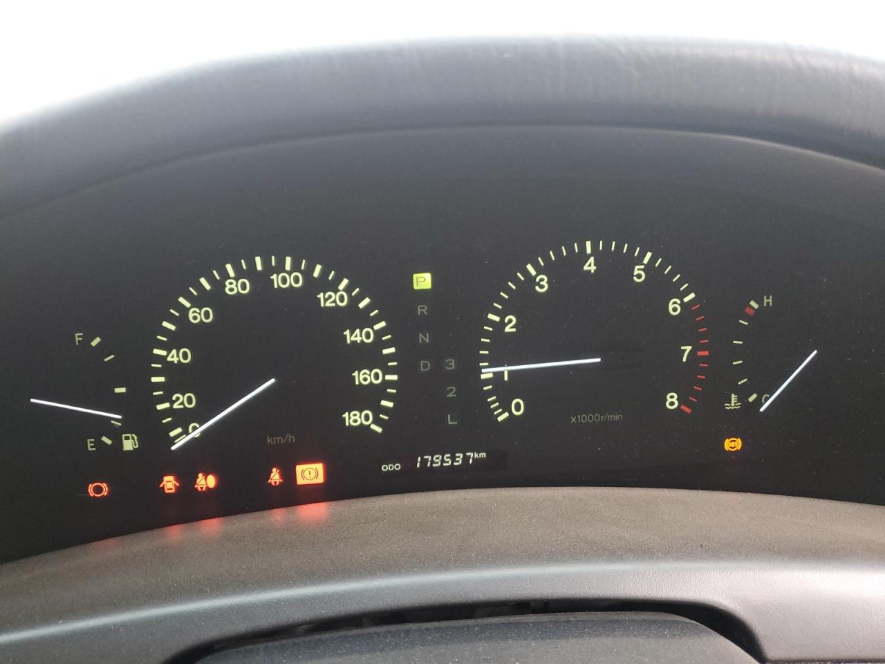 1997 Toyota Celsior   White vin: UCF200096904