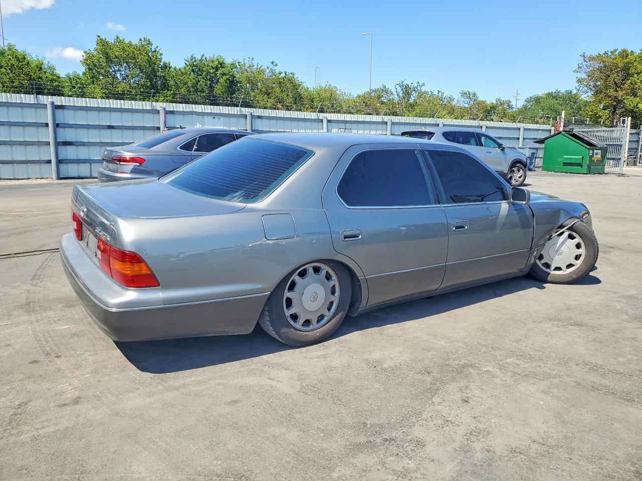 1995 Toyota Celsior Gray vin: UCF210017242