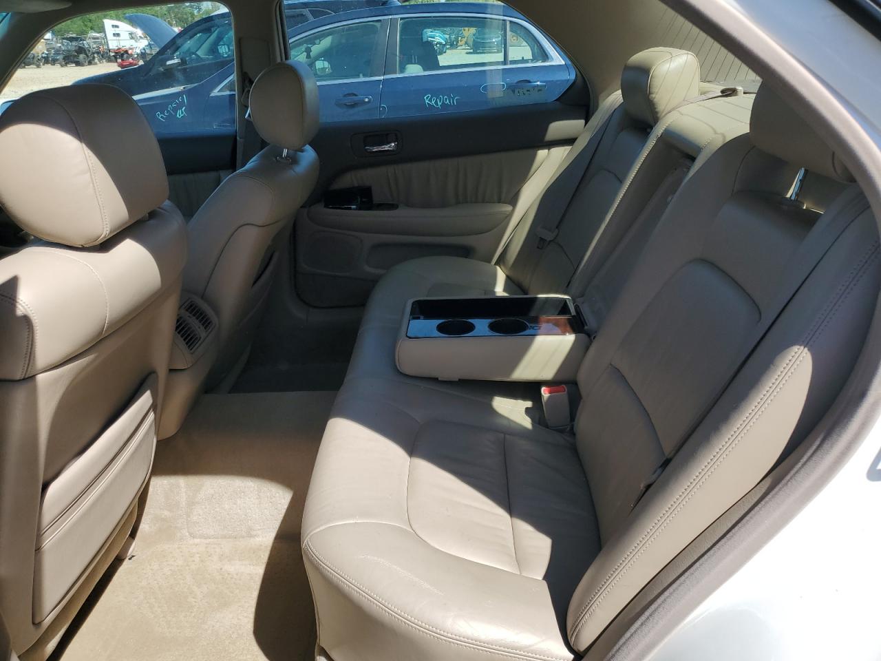 1997 Toyota Celsior   White vin: UCF210060972