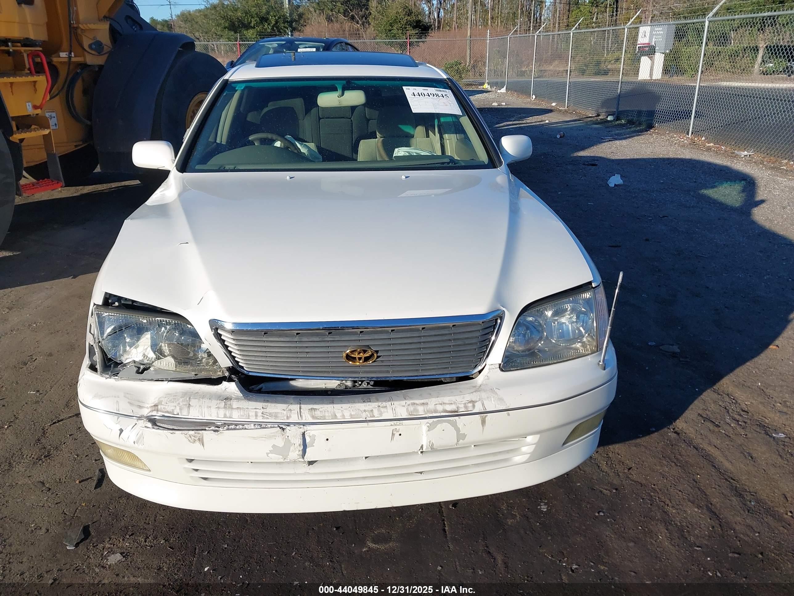 1998 Toyota Other   Белый vin: UCF210092173     
