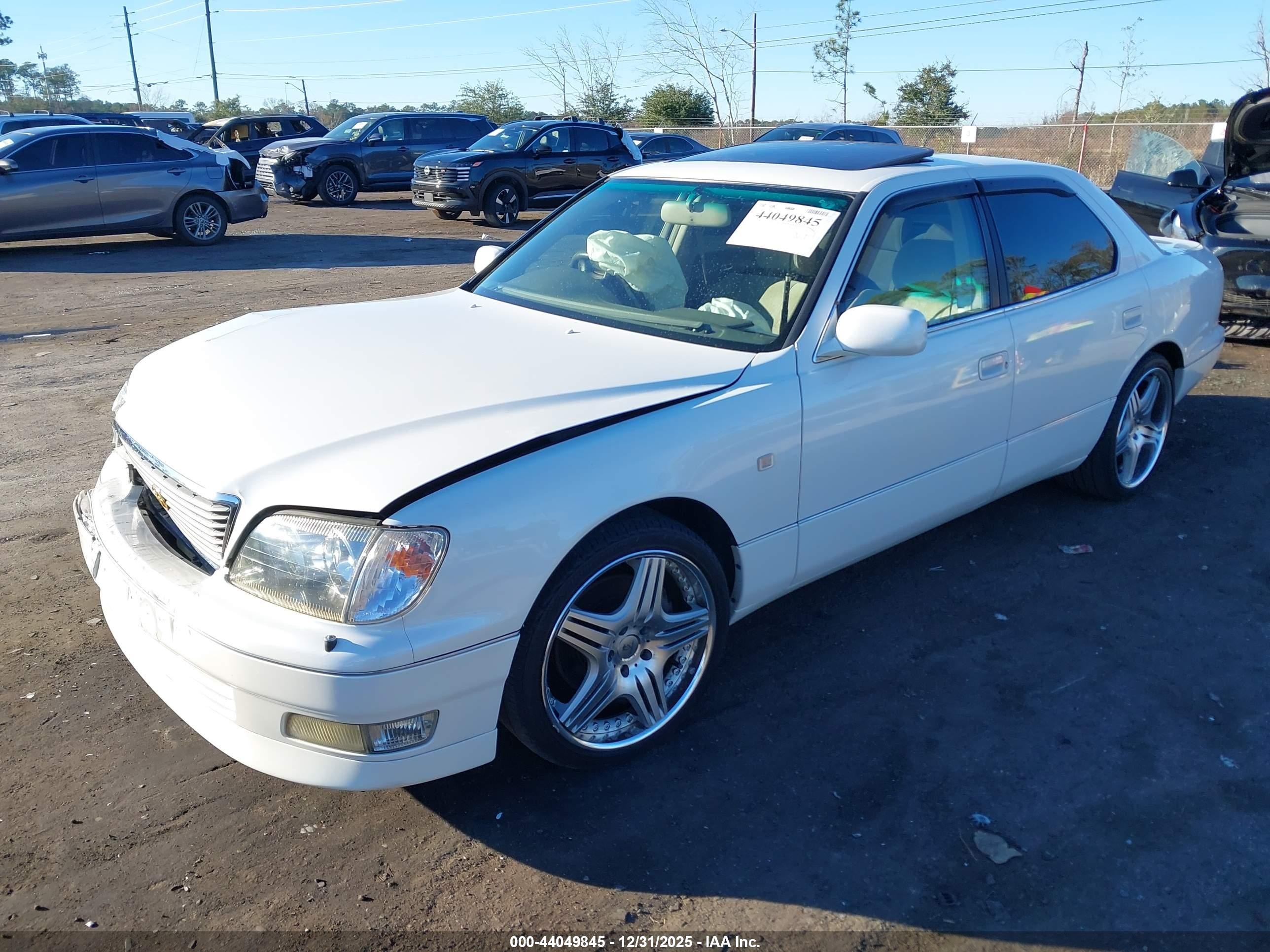 1998 Toyota Other   Белый vin: UCF210092173     