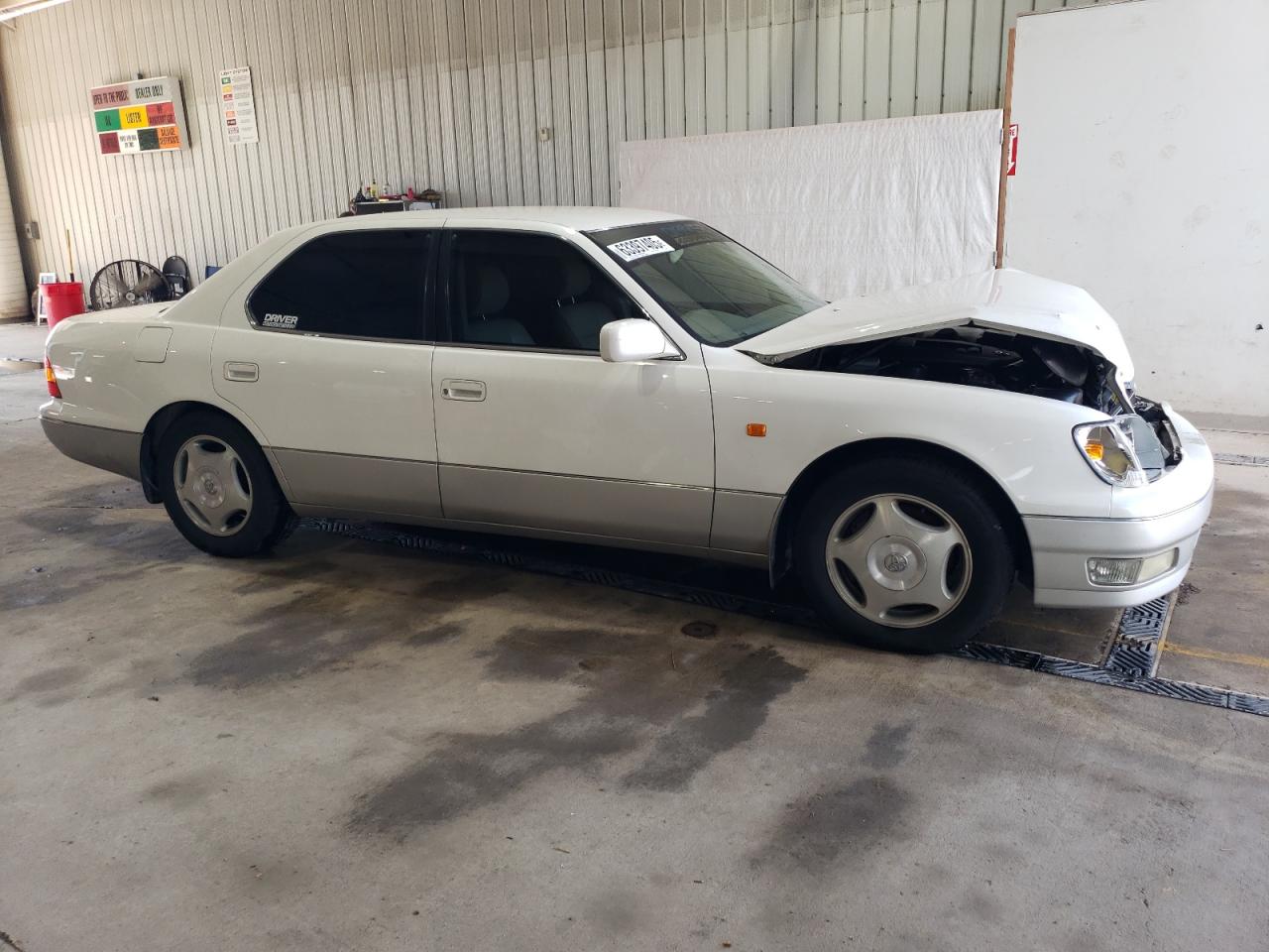 1999 Toyota Celsior White vin: UCF210097713