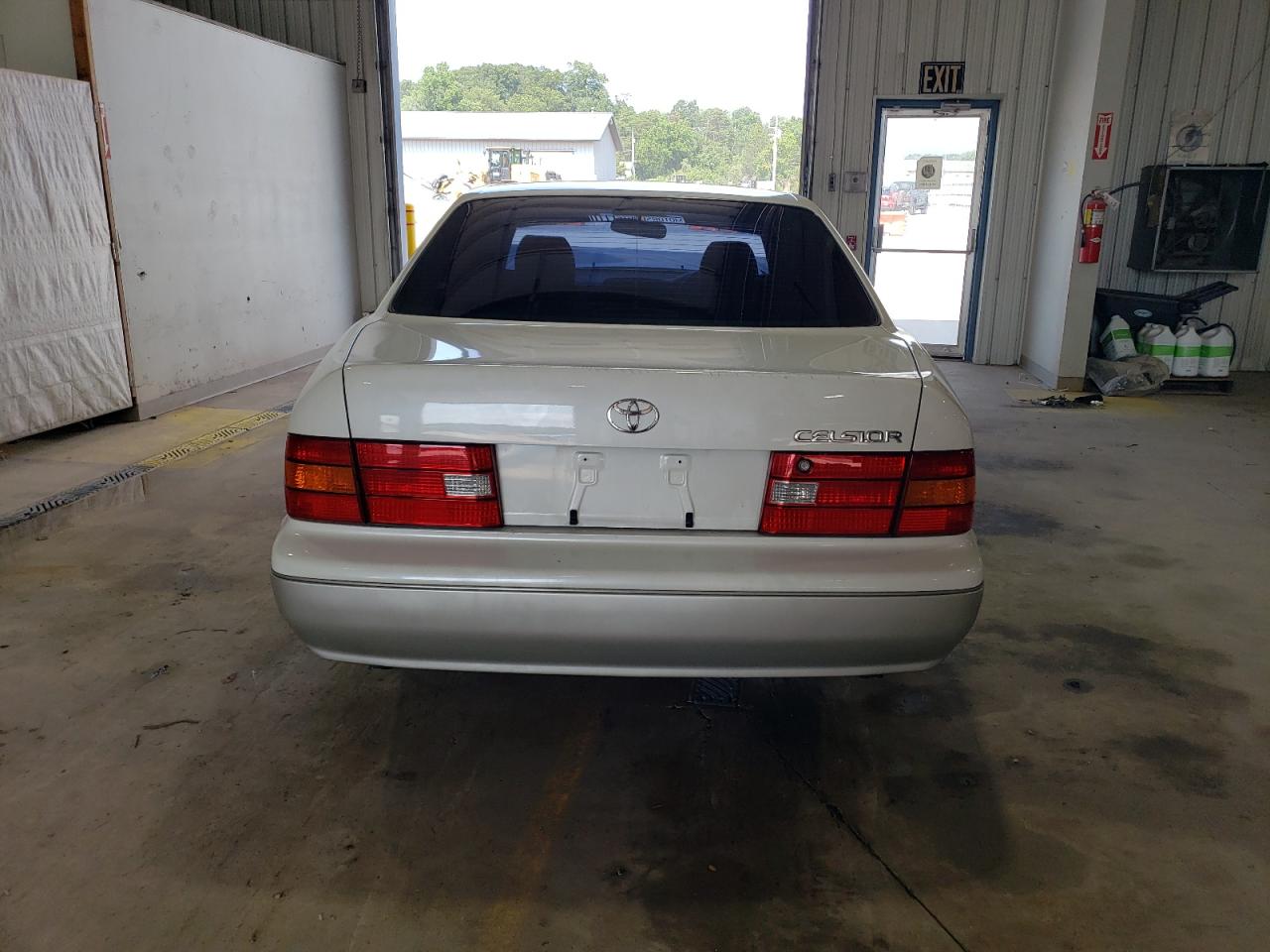 1999 Toyota Celsior White vin: UCF210097713