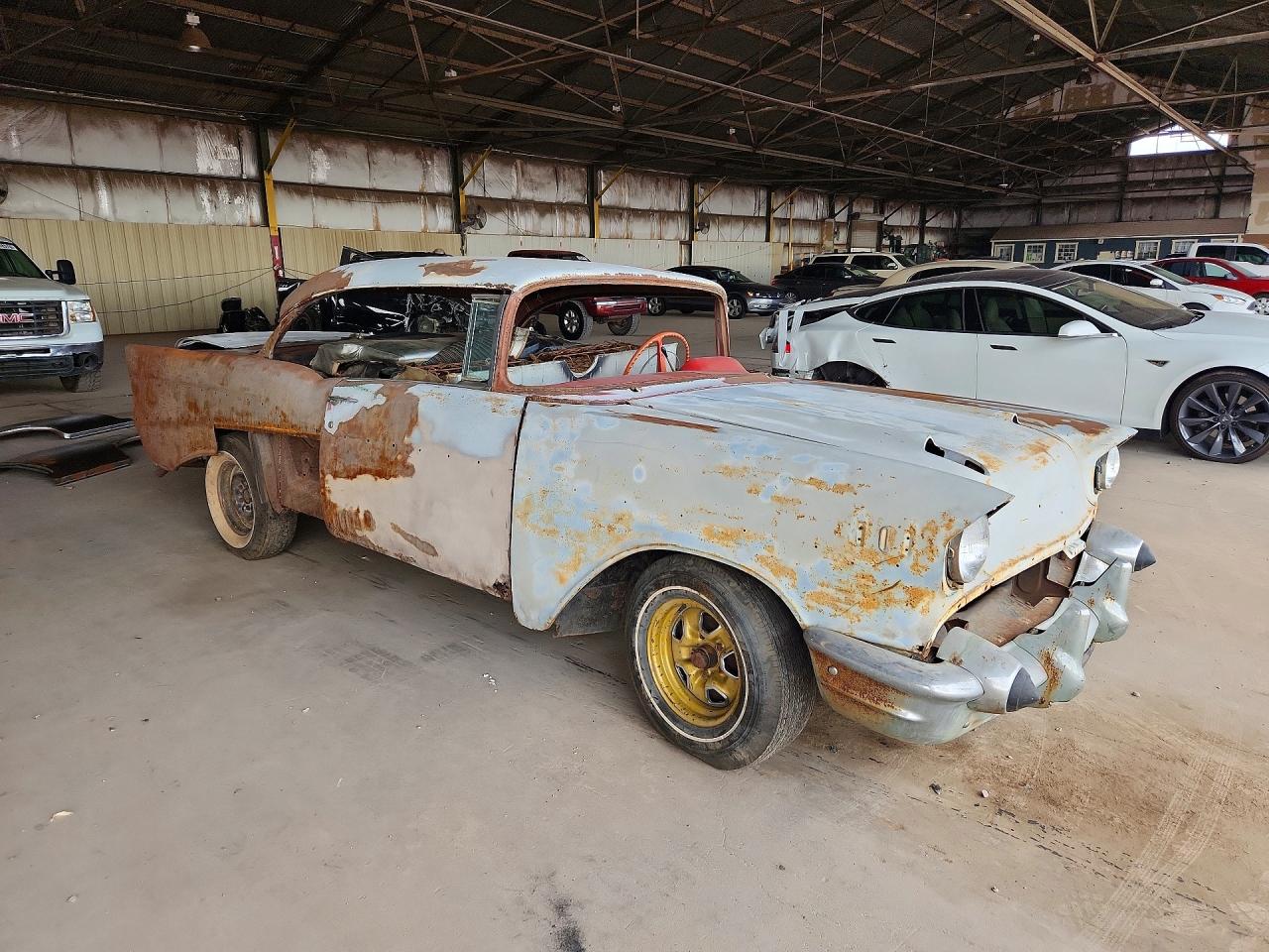 1957 Chevrolet Classic Gray vin: VC578262845