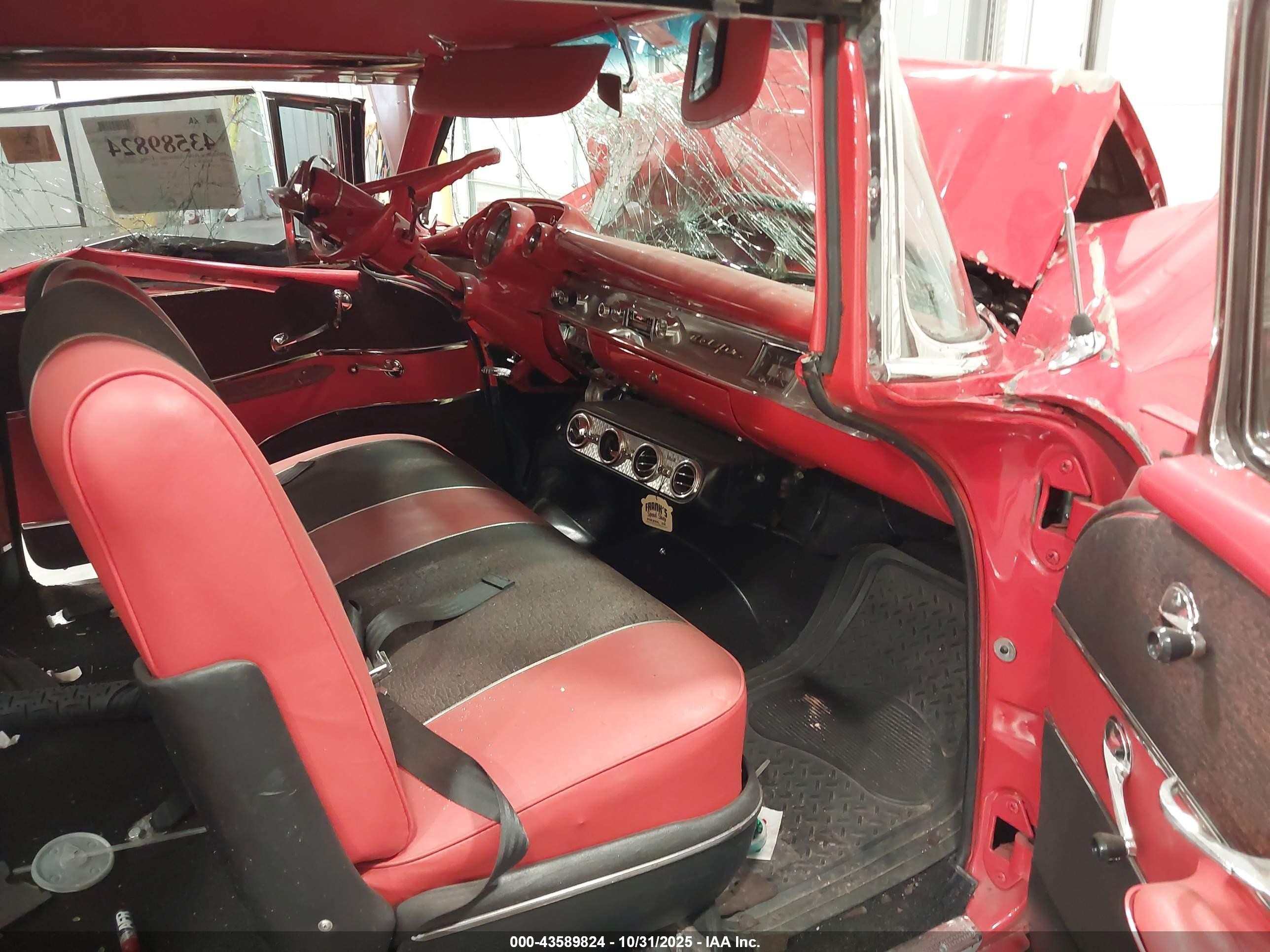 1957 Chevrolet Bel Air   Красный vin: VC57K104203      