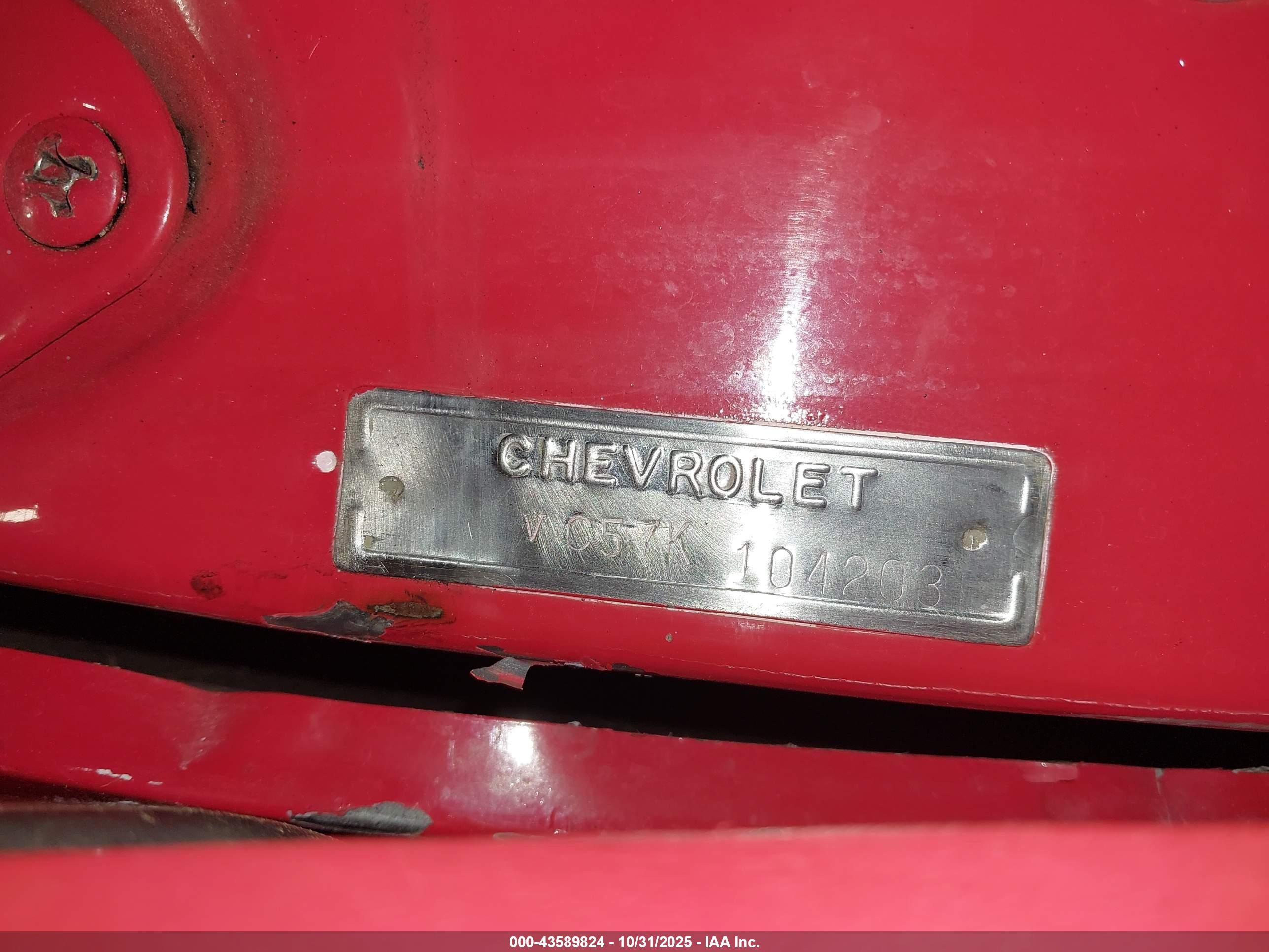 1957 Chevrolet Bel Air   Красный vin: VC57K104203      