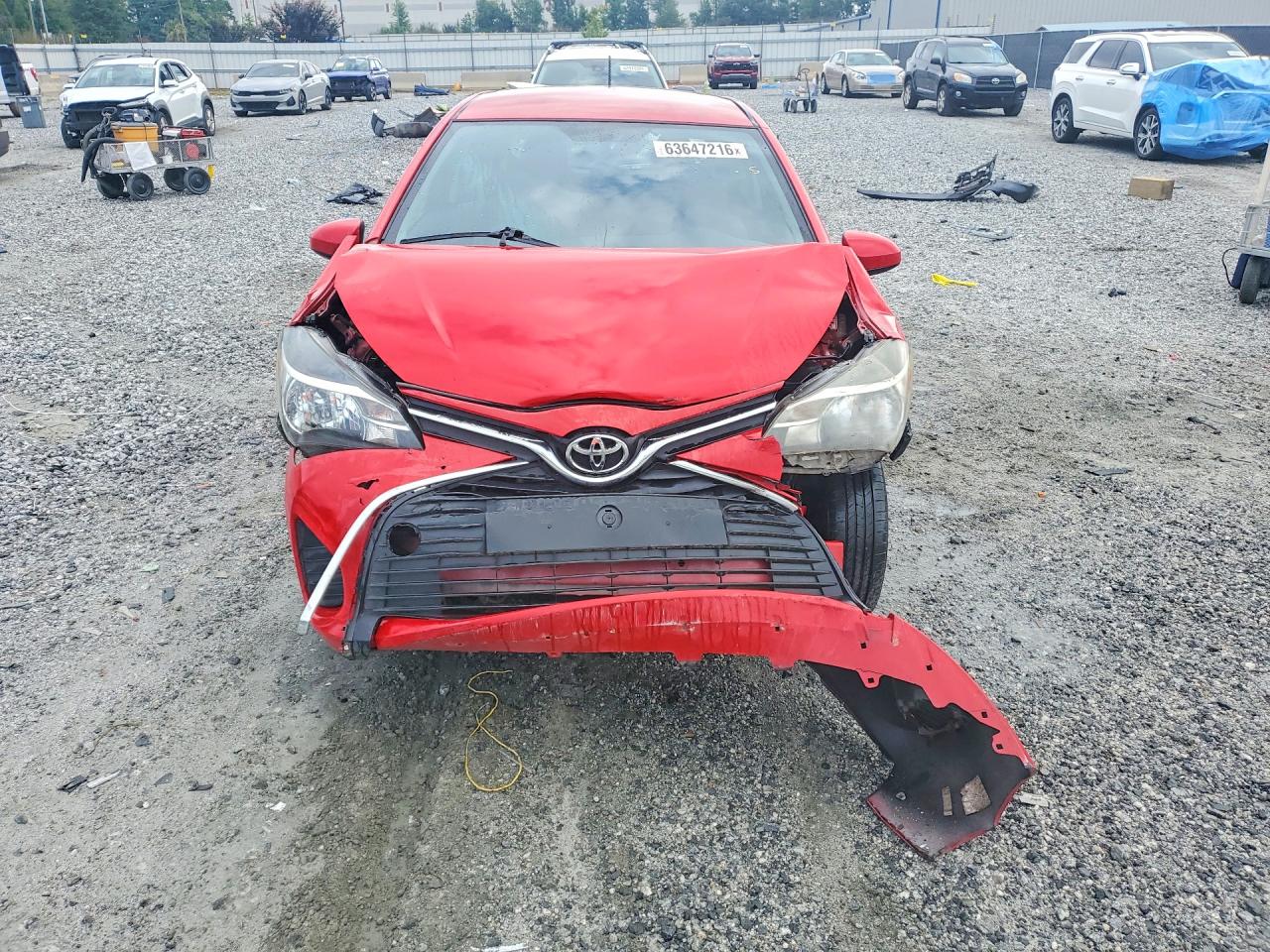 2015 Toyota Yaris 3-door Le Red vin: VNKJTUD31FA017407