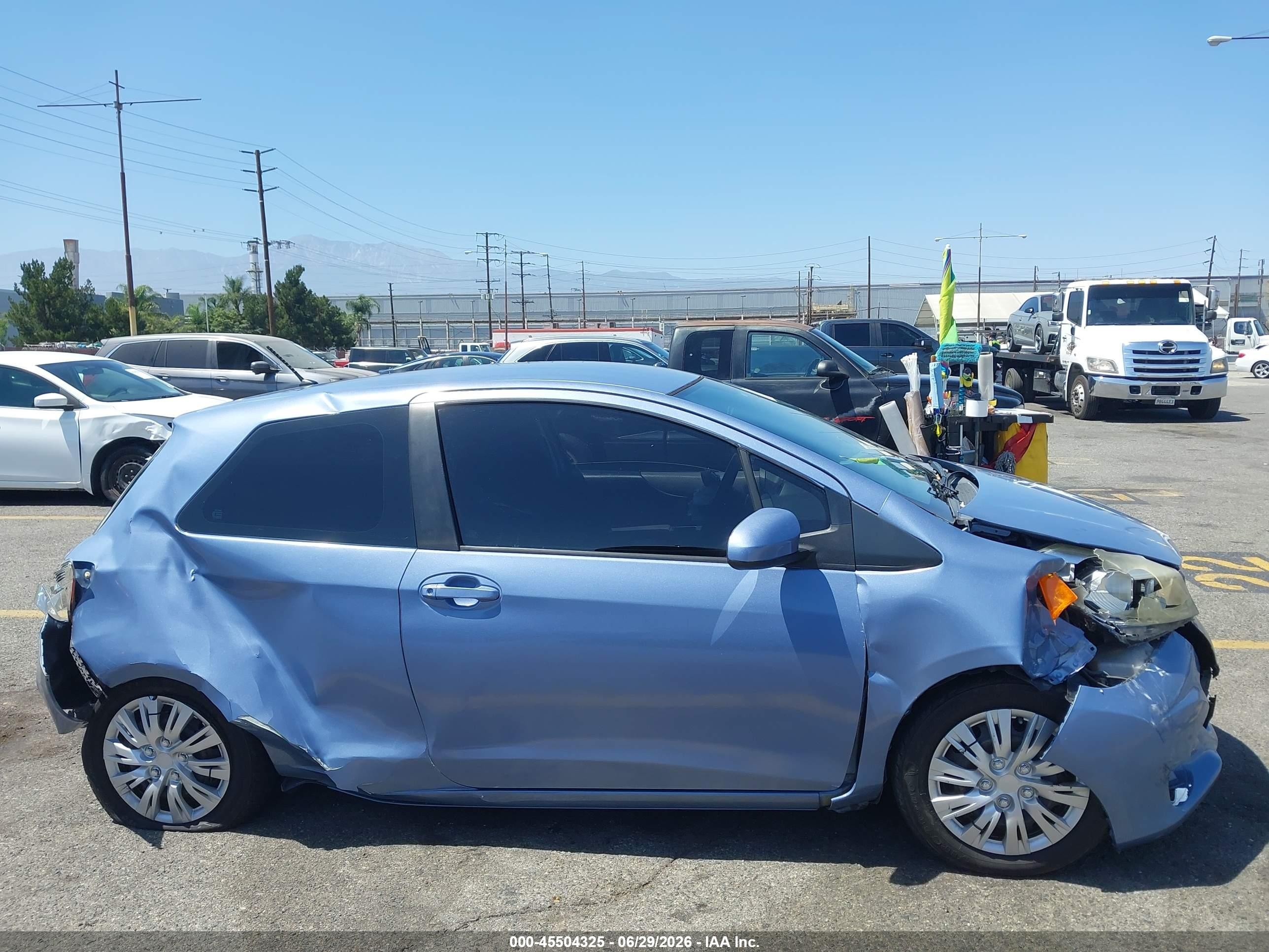 2014 Toyota Yaris L (tmmf Plant) Blue vin: VNKJTUD32EA007340