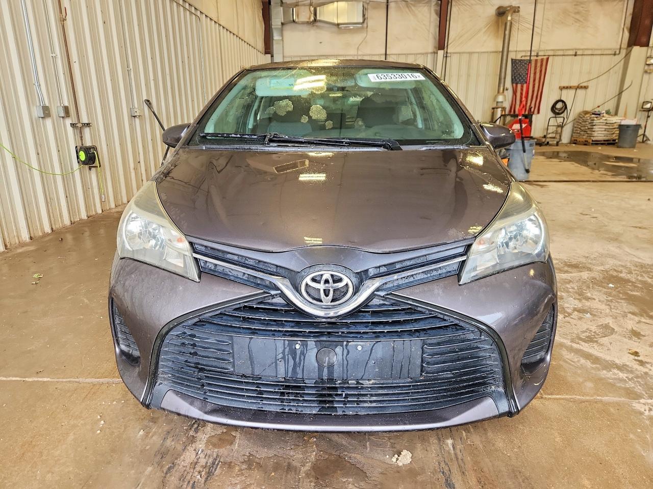 2015 Toyota Yaris 3-door L Gray vin: VNKJTUD32FA021742