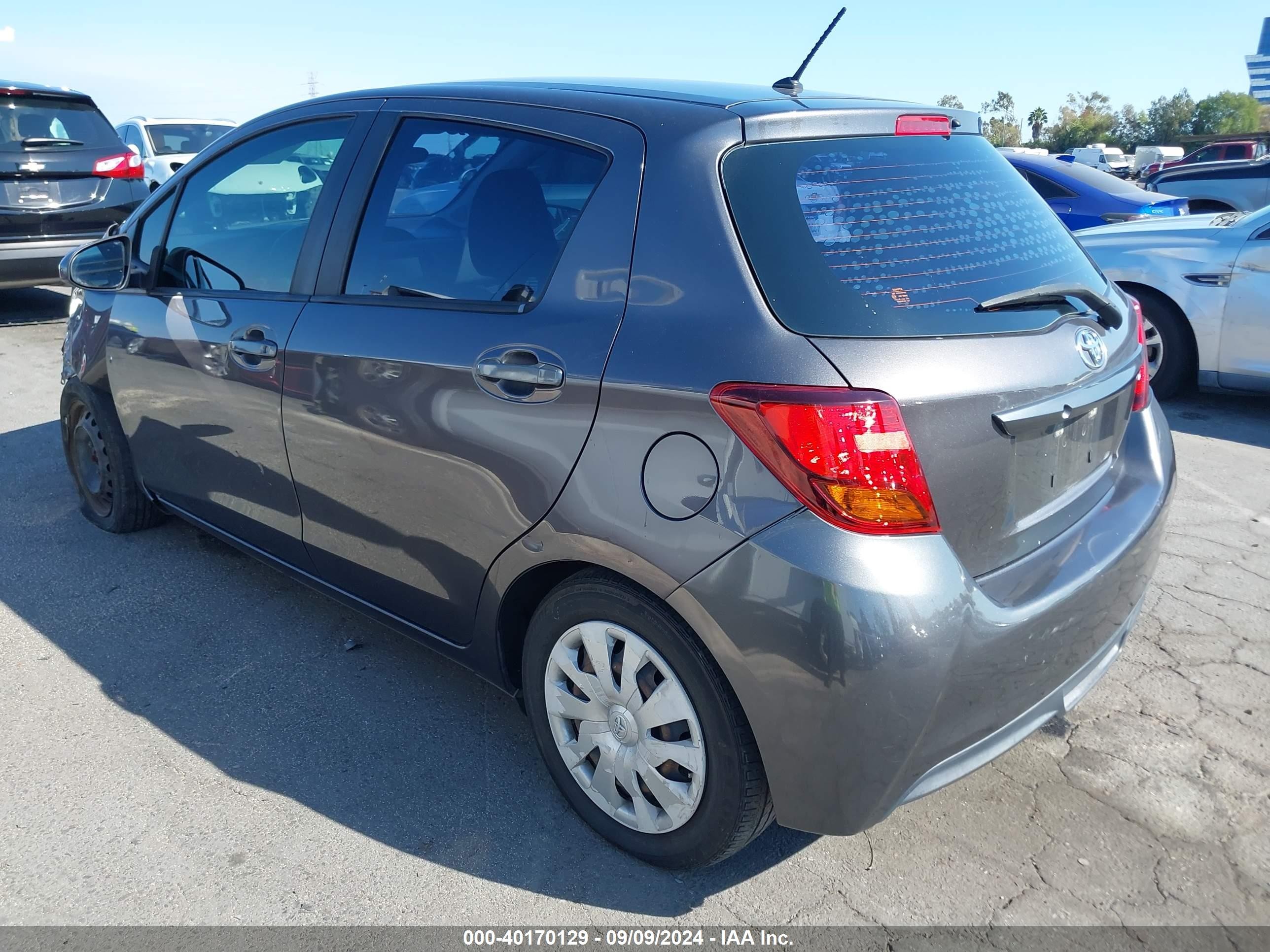 2015 Toyota Yaris L Gray vin: VNKKTUD33FA040384
