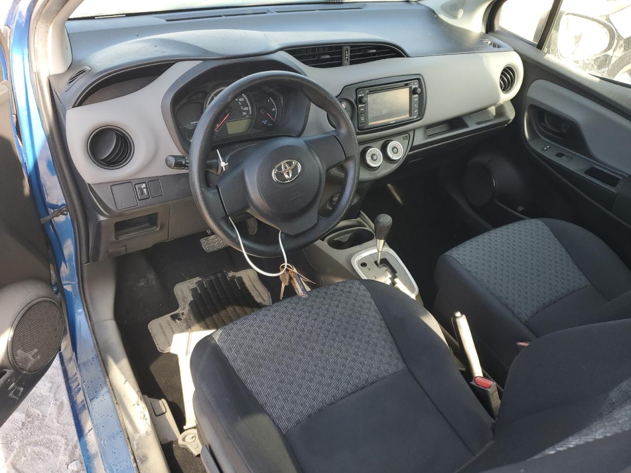 2015 Toyota Yaris Blue vin: VNKJTUD34FA042687