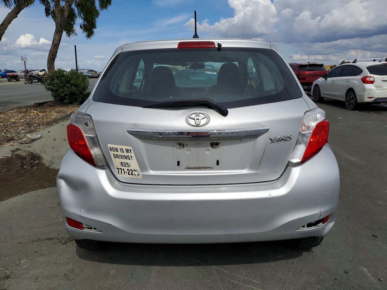 2014 Toyota Yaris 3-door L Fleet Silver vin: VNKJTUD35EA006019