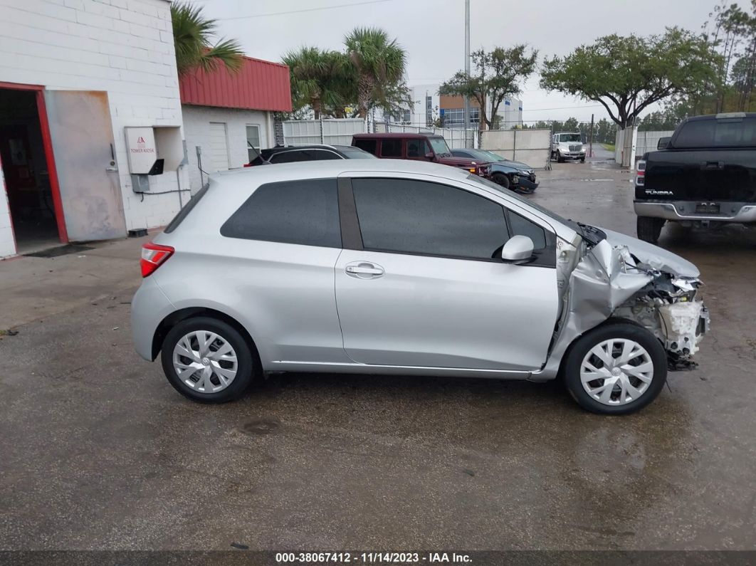 2018 Toyota Yaris L Gray vin: VNKJTUD36JA096615