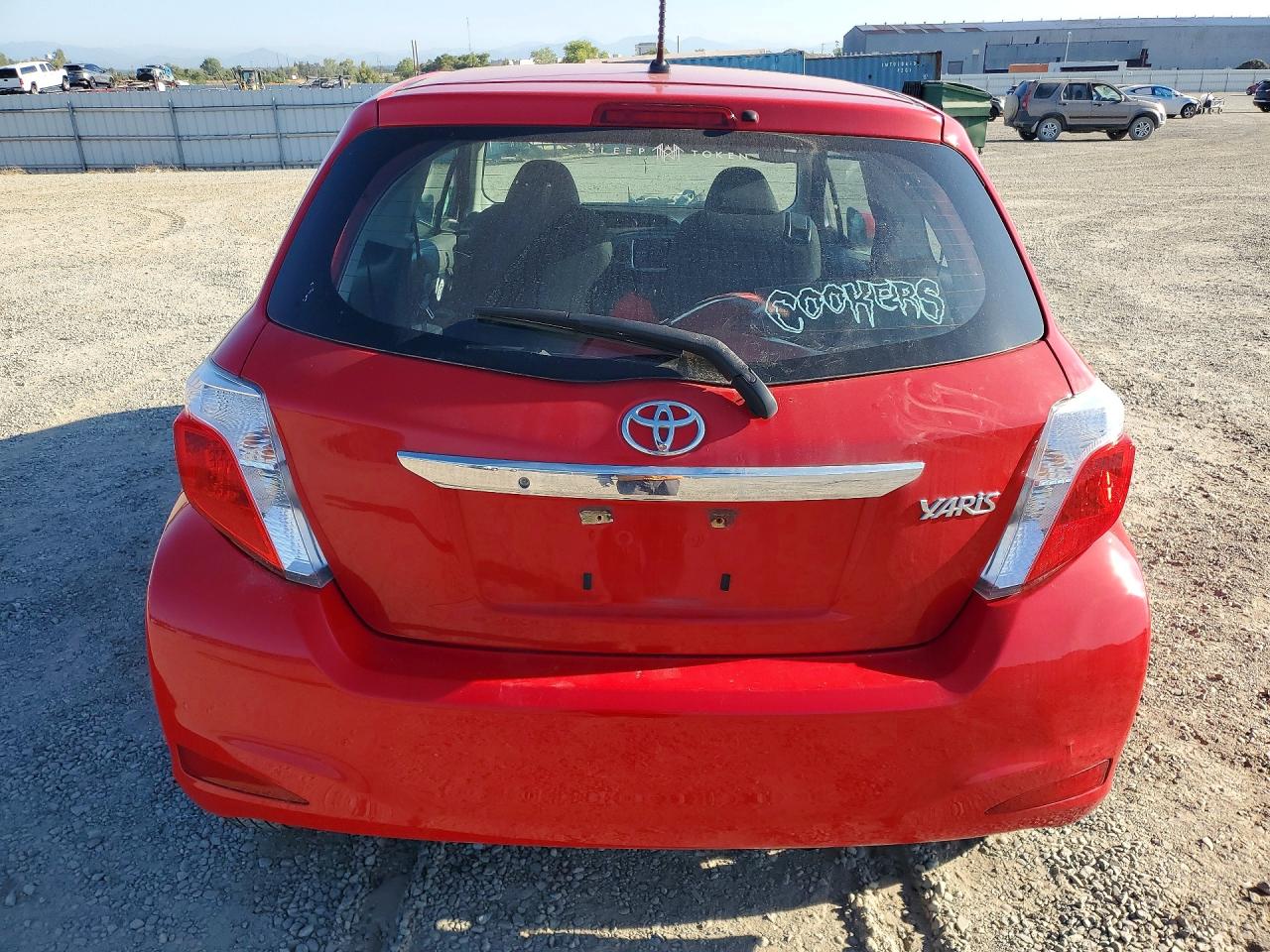 2014 Toyota Yaris 3-door L Fleet Red vin: VNKJTUD37EA008578
