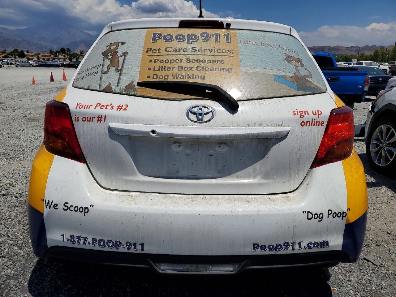 2015 Toyota Yaris 3-door L White vin: VNKJTUD38FA049948