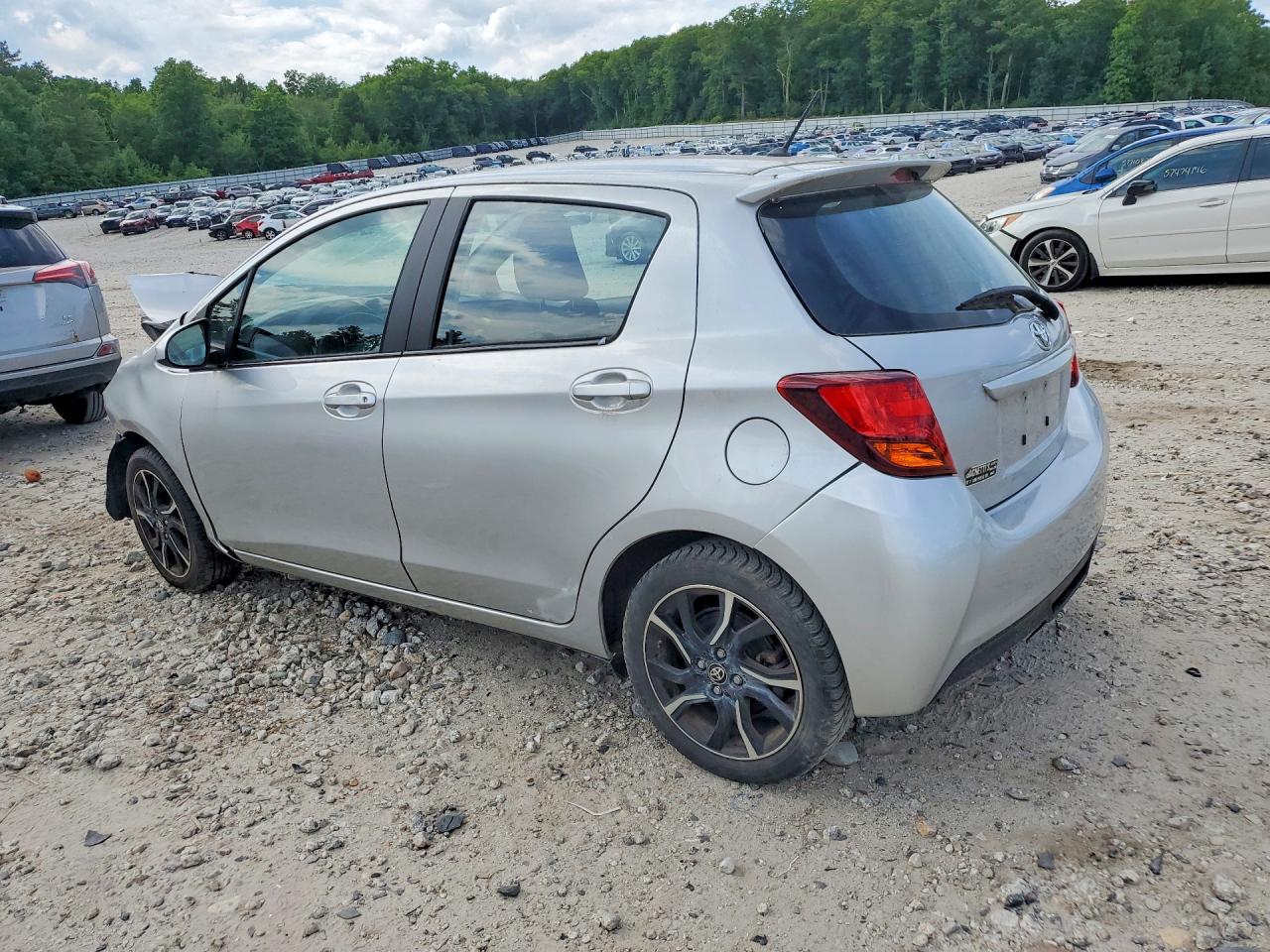 2015 Toyota Yaris 5-door Se Silver vin: VNKKTUD30FA038916