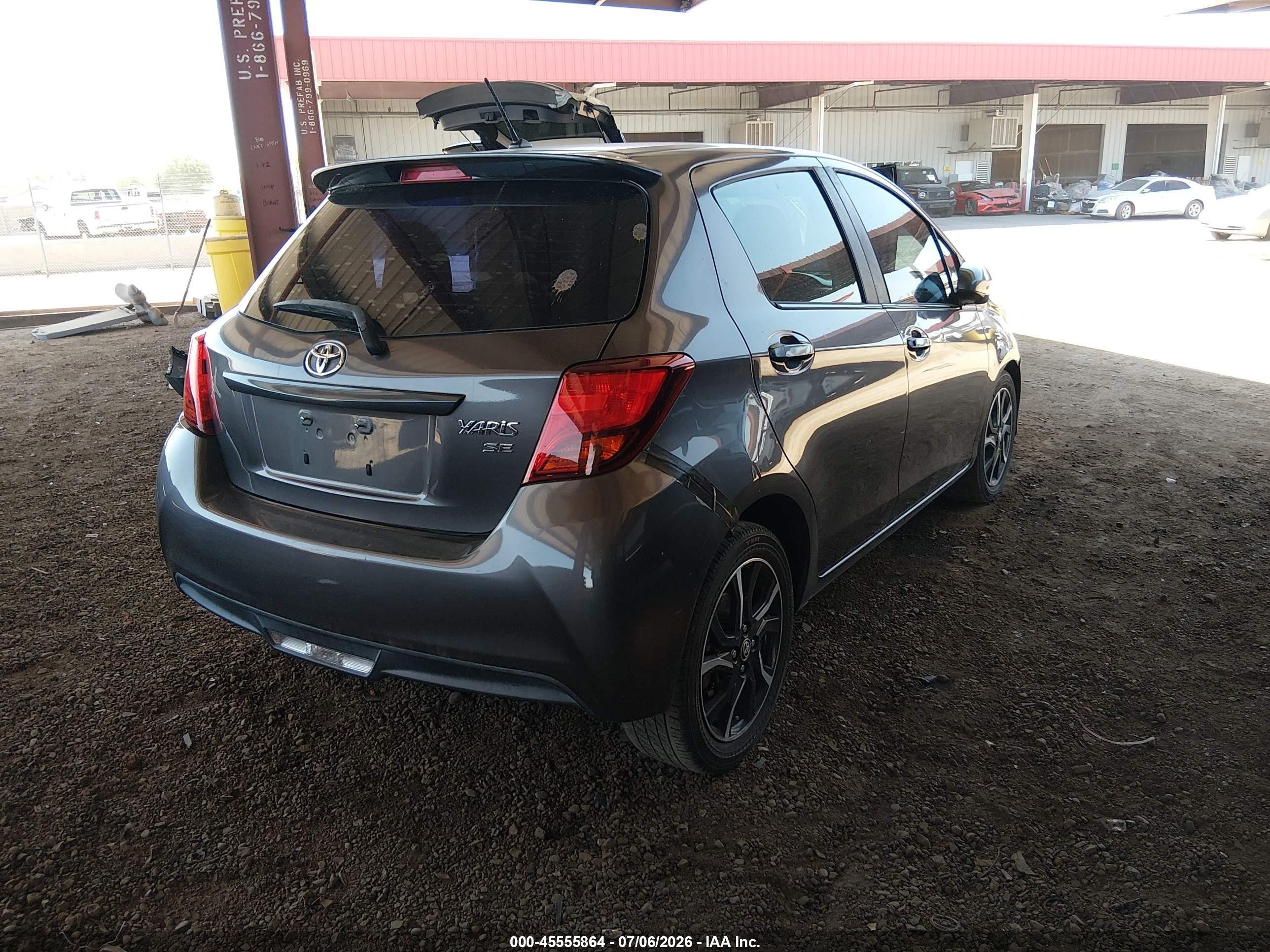 2015 Toyota Yaris Se Gray vin: VNKKTUD30FA039497