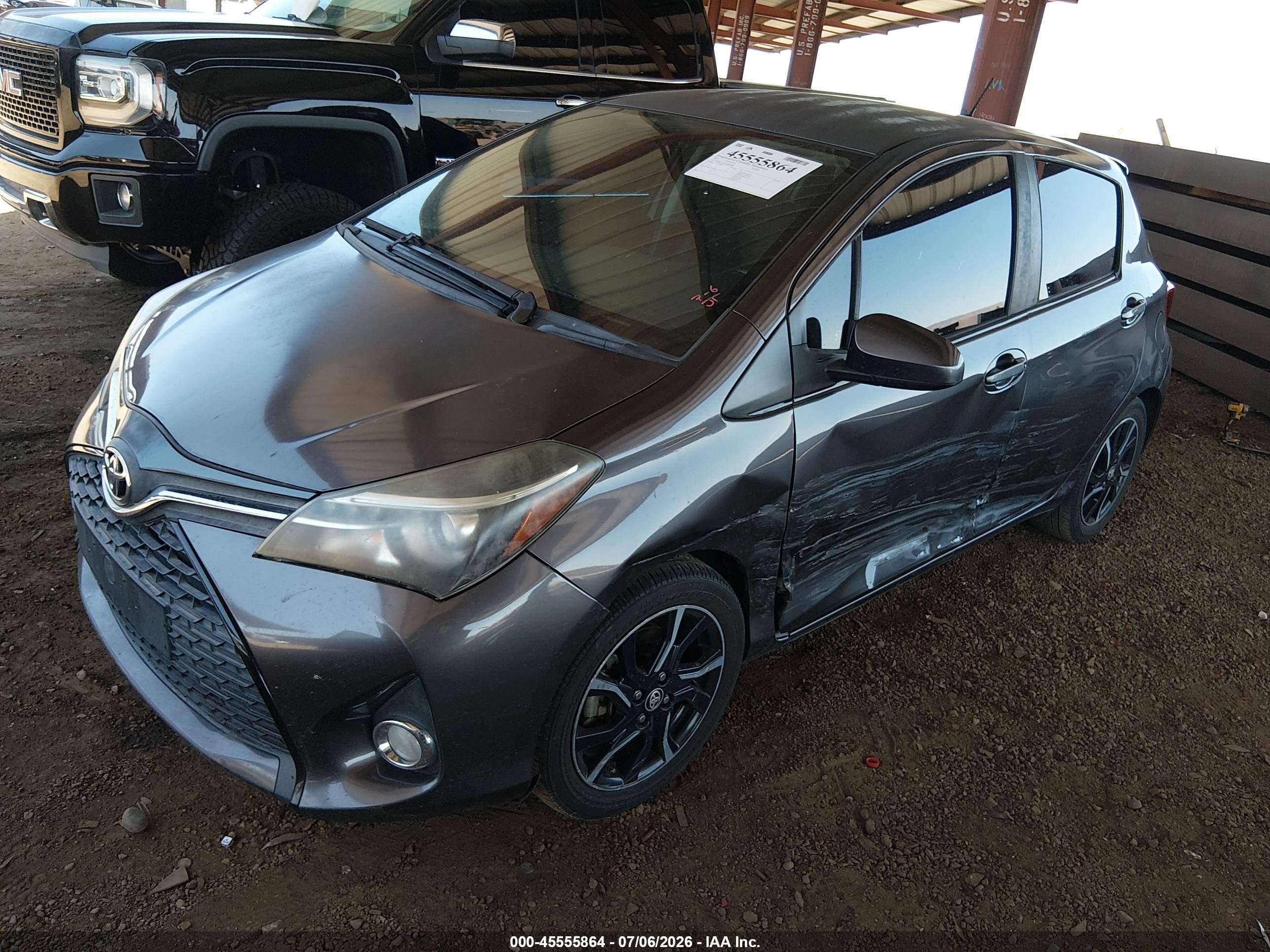 2015 Toyota Yaris Se Gray vin: VNKKTUD30FA039497