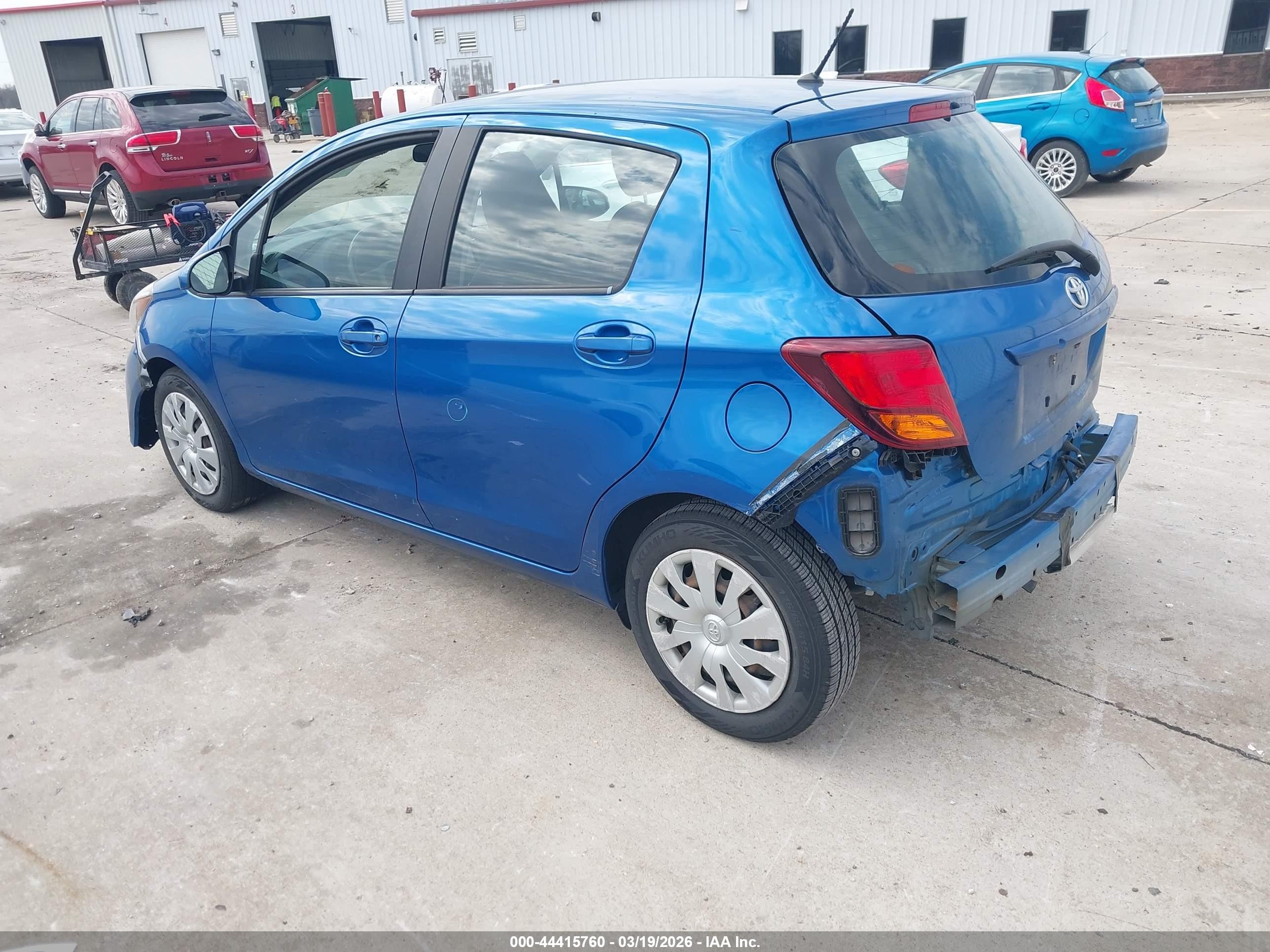 2015 Toyota Yaris L Blue vin: VNKKTUD30FA041265