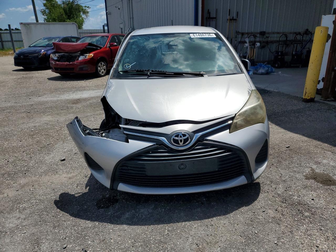 2015 Toyota Yaris 5-door L Silver vin: VNKKTUD31FA025110